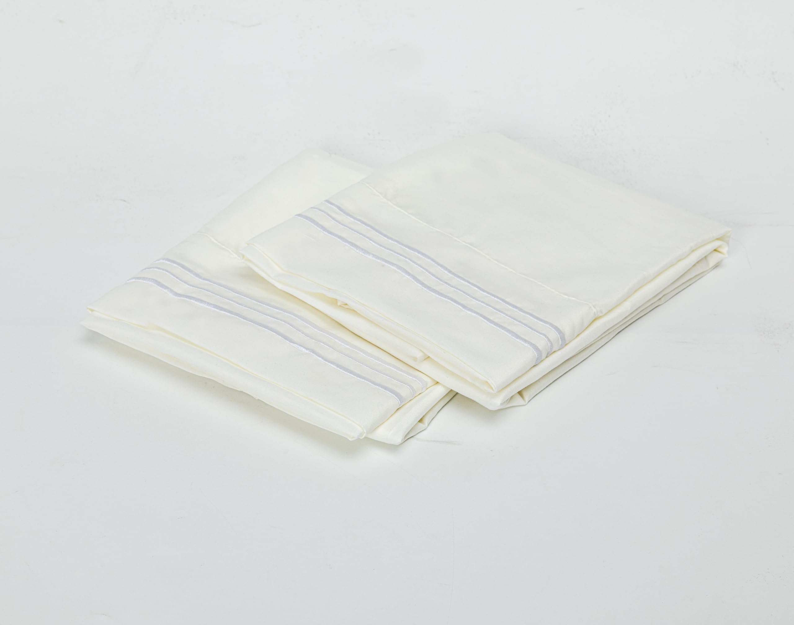 Waepic Pillowcase-20 X 30 Inches Queen Size-2 Pack-Shrinkage and Fade Resistant-100% Microfiber Pillow Cases (Queen, White)