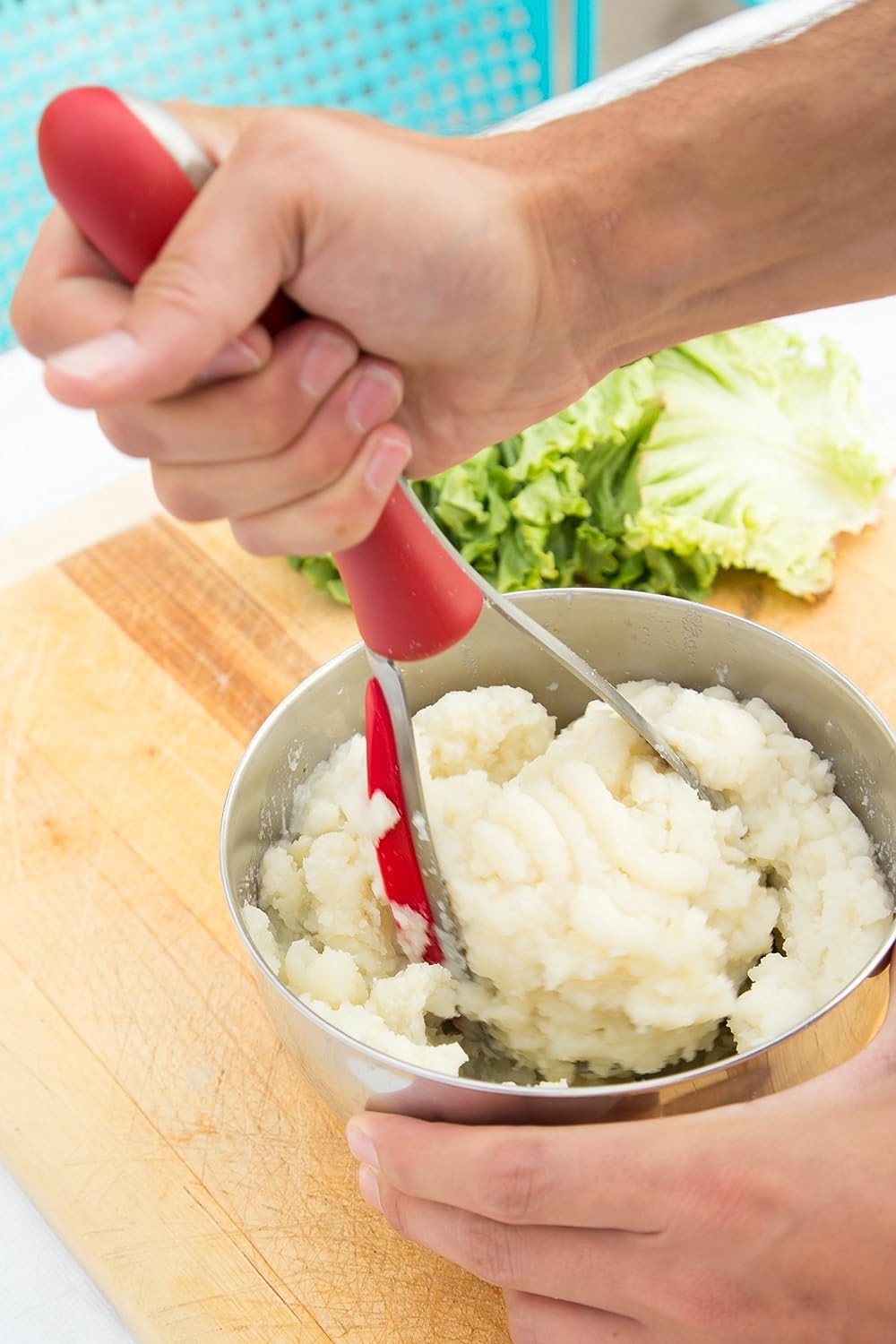 Zyliss Stainless Steel Potato Masher - Food Smasher Tool for Healthy Meal Prep - Mashed Potato & Avocado Masher - Stainless Steel Masher for Family Dinner - Kitchen Tools & Essentials