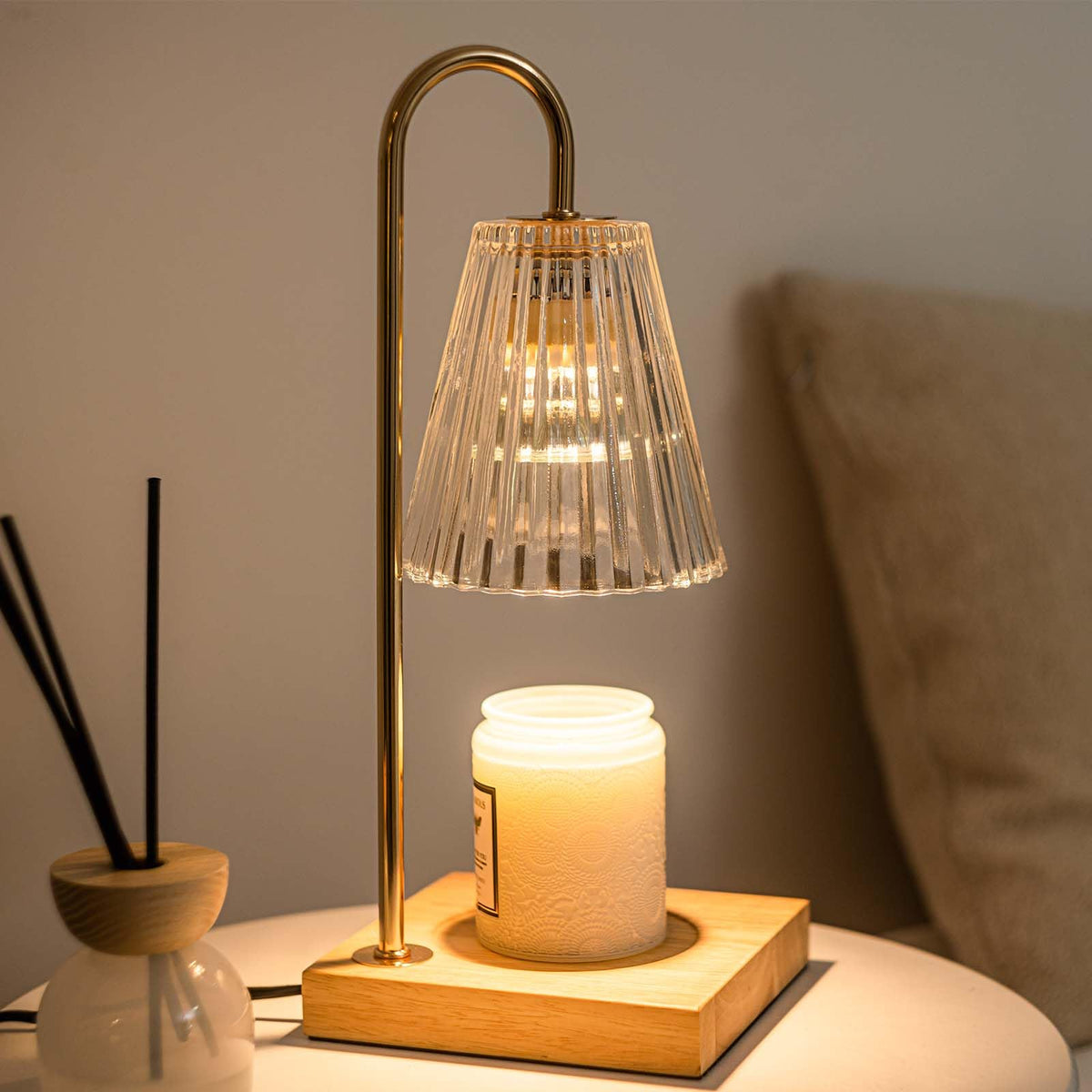 Marycele Candle Warmer Lamp, Electric Candle Lamp Warmer with Timer, Mom Christmas Birthday Gifts for Women, House Warming Gifts New Home Bedroom Decor, Dimmable Wax Melt Warmer with 2 Bulbs