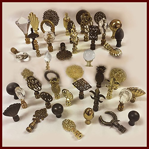 Royal Designs Rope Wreath 2.25" Lamp Finial for Lamp Shade, Antique Brass