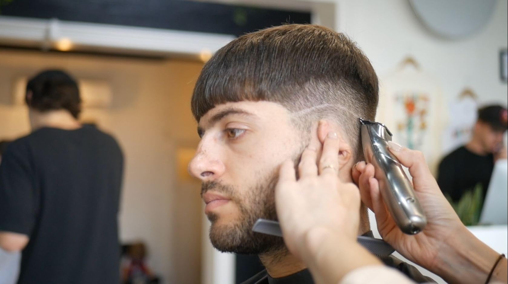 Andis 32810 Slimline Pro Cord/Cordless Beard Trimmer, Lithium Ion T-Blade Trimmer, Close Cutting T-Blade Zero Gapped, Chrome