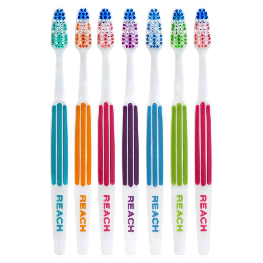 REACH Advanced Design Adult Toothbrush, Soft, 7 Count