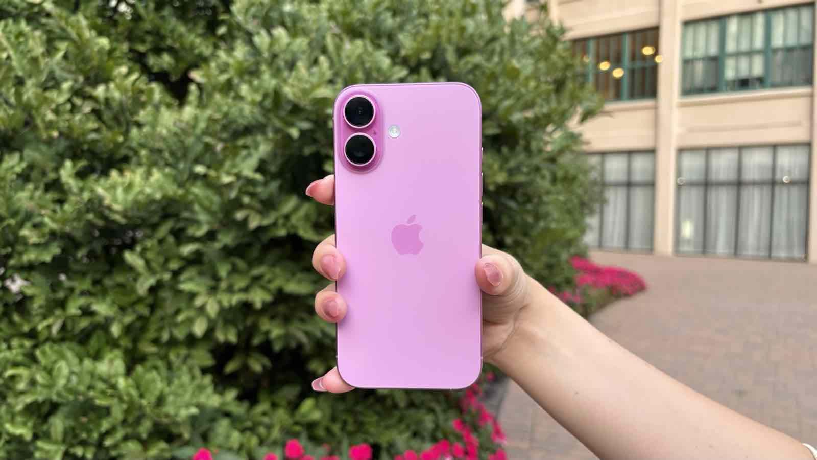 Apple iPhone 16, US Version, 128GB, Pink - Unlocked (Renewed)