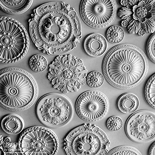 Ekena Millwork CM18ATRBC Attica Ceiling Medallion, 18"OD x 4"ID x 5/8"P (Fits Canopies up to 5"), Hand-Painted Root Beer Crackle