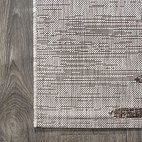 JONATHAN Y SMB124E-9R Zolak Berber Stripe Geometric Black/Ivory 9' Round Indoor/Outdoor Area Rug, Pet Friendly, Non-Shedding, Stain Resistant, Easy-Cleaning for Backyard, Patio, Porch