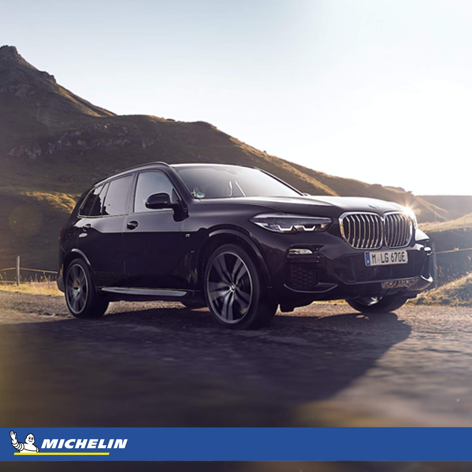 MICHELIN Pilot Sport All Season 4 Performance Tire 245/35ZR19 (89Y)