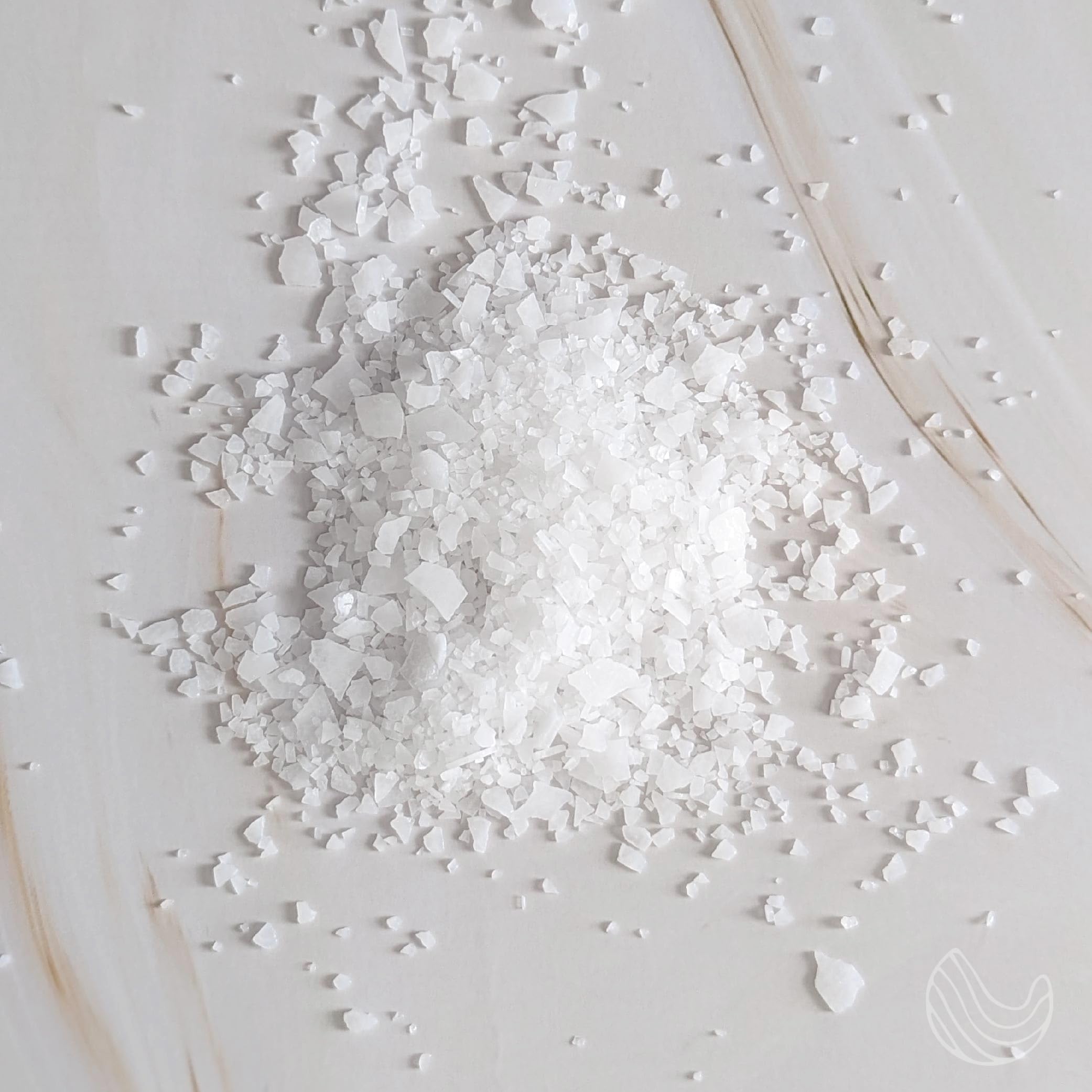 Pure Dead Sea Magnesium Flakes Clarity Soak – Relaxing & Replenishing 14oz Bath Soak – Infused with Infused with Natural Oils for Muscle Recovery (Rose)