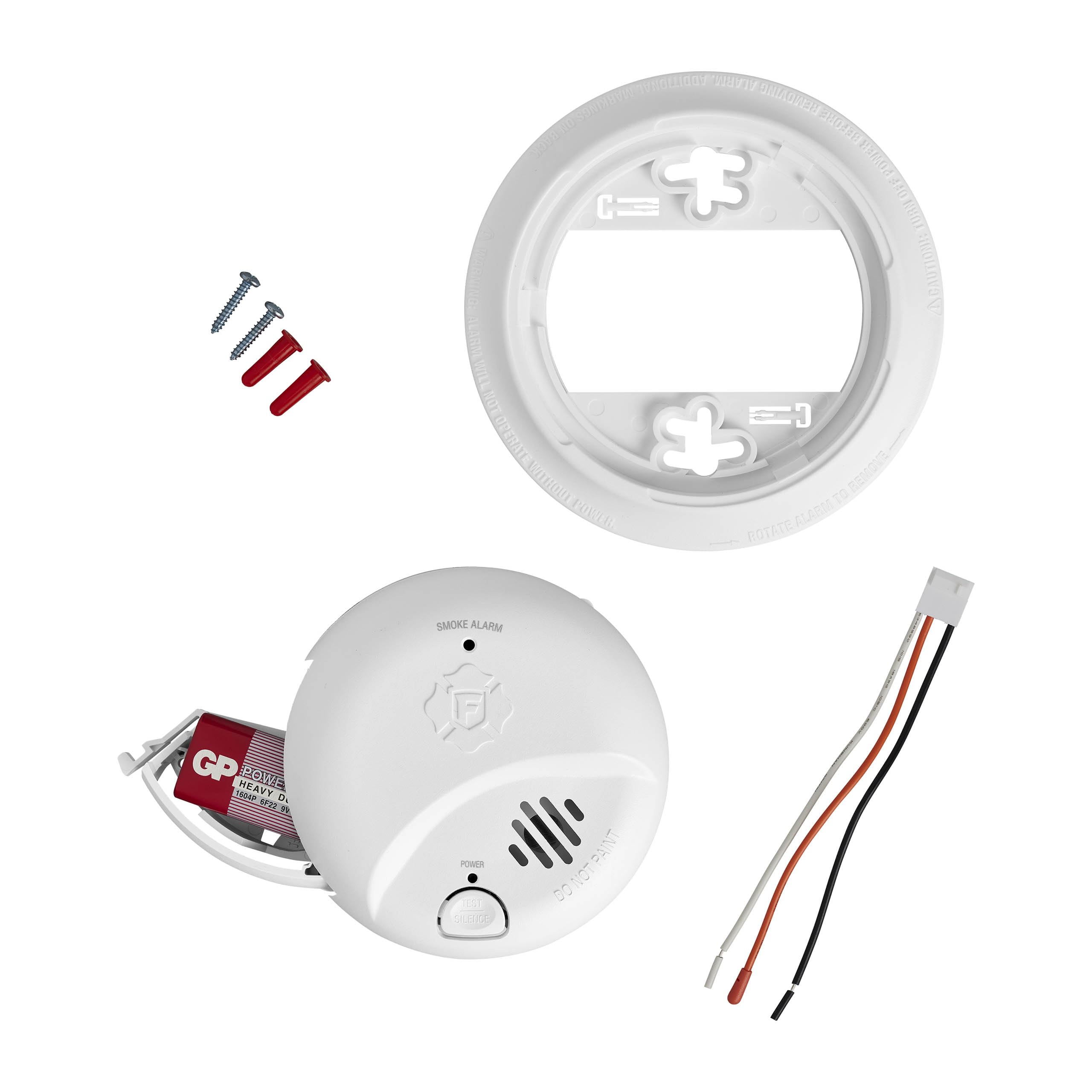 First Alert SMI100-AC, Hardwire Interconnect Smoke Alarm with Battery Backup, 1-Pack