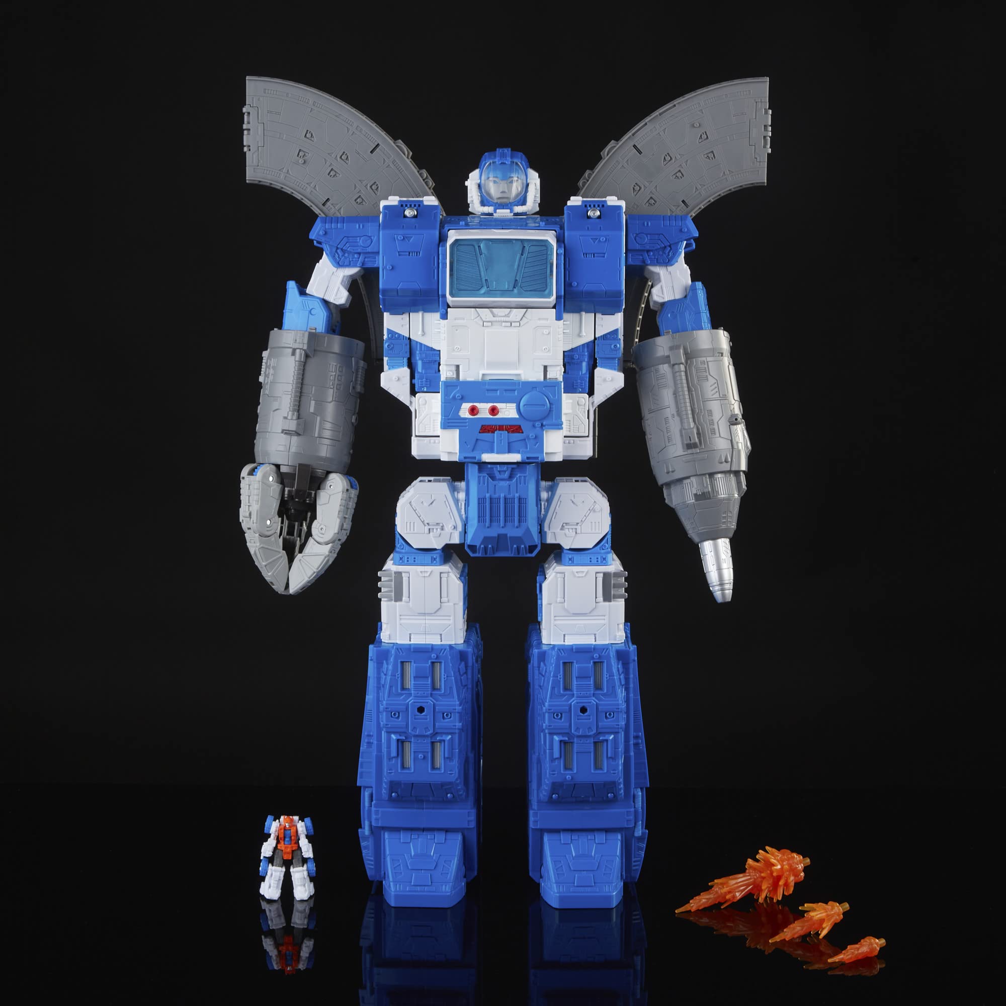 Transformers Generations Selects Legacy Evolution 24 Inch Titan Class Classic Transformers Guardian Robot and Lunar-Tread Action Figure with Hasbro Trademark