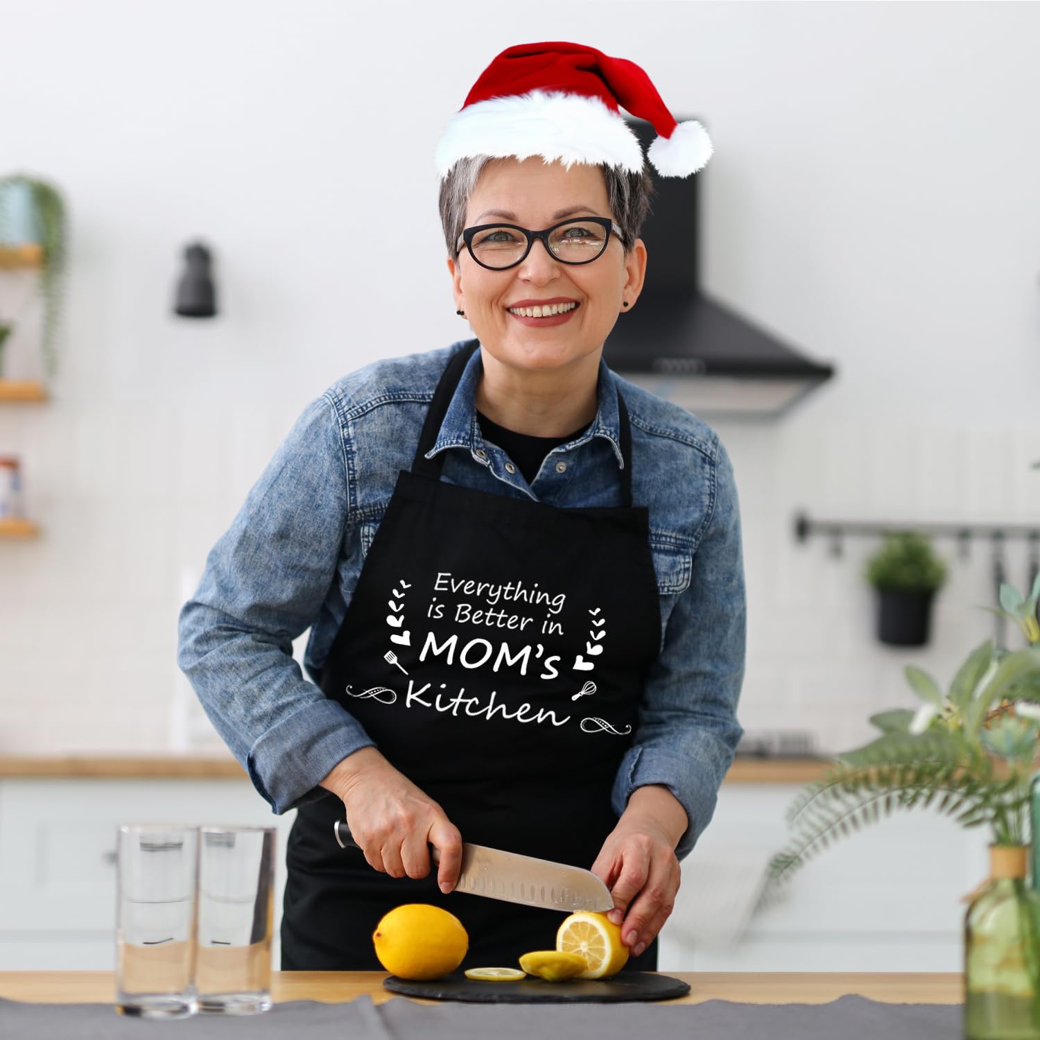 HKOMERE Gifts for Mom, Mom Birthday Gifts from Daughter Son - Cute Apron Gift for Mom - Thanksgiving Mothers Day Birthday Gifts for Mom, The Best Mom Gifts