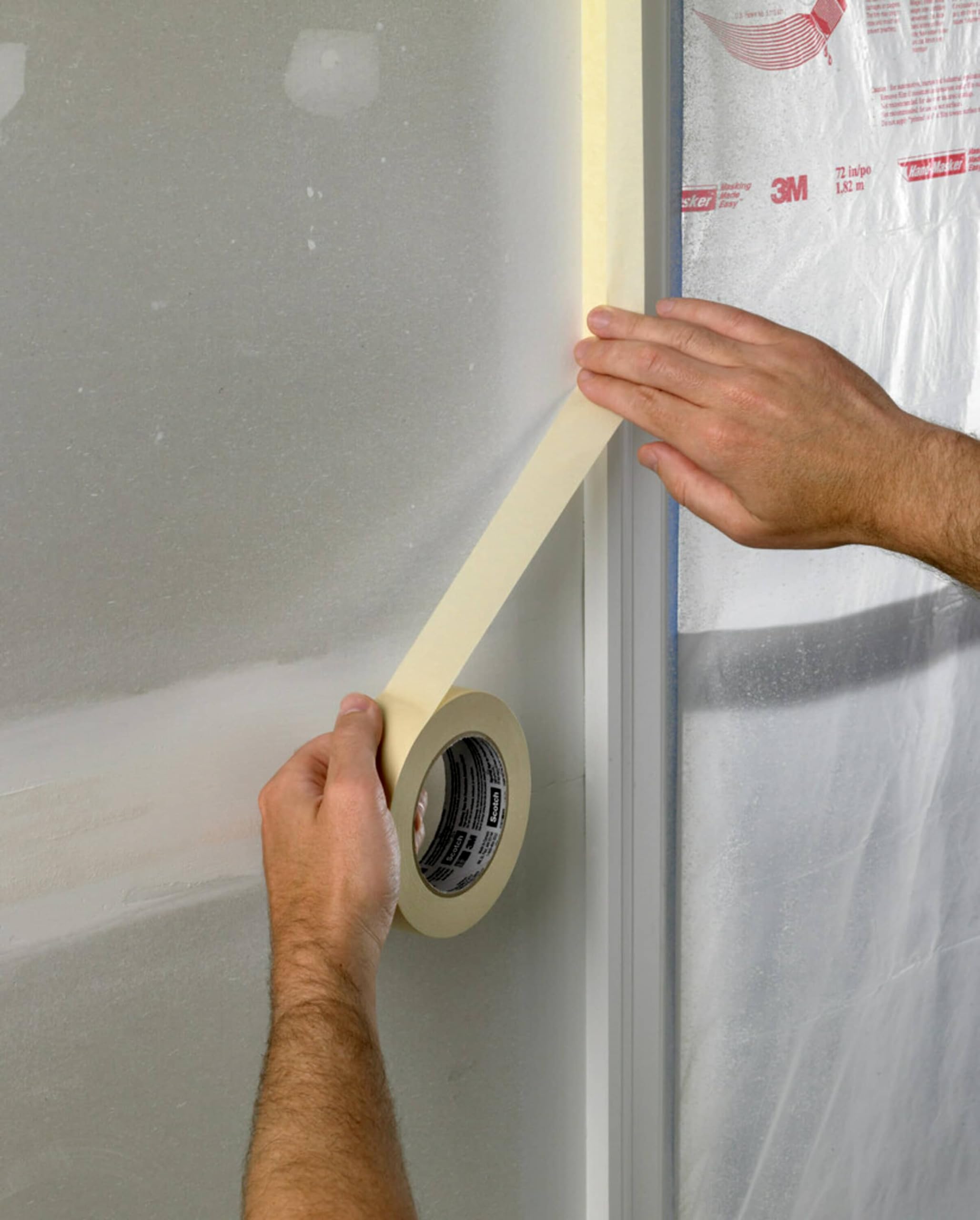 Scotch Masking Tape, 0.70 in x 54.6 yd, Applies Easily, Great for Labeling, Mounting and Bundling, Strong Adhesive, Great for Everyday Uses, 1 Roll (3436)