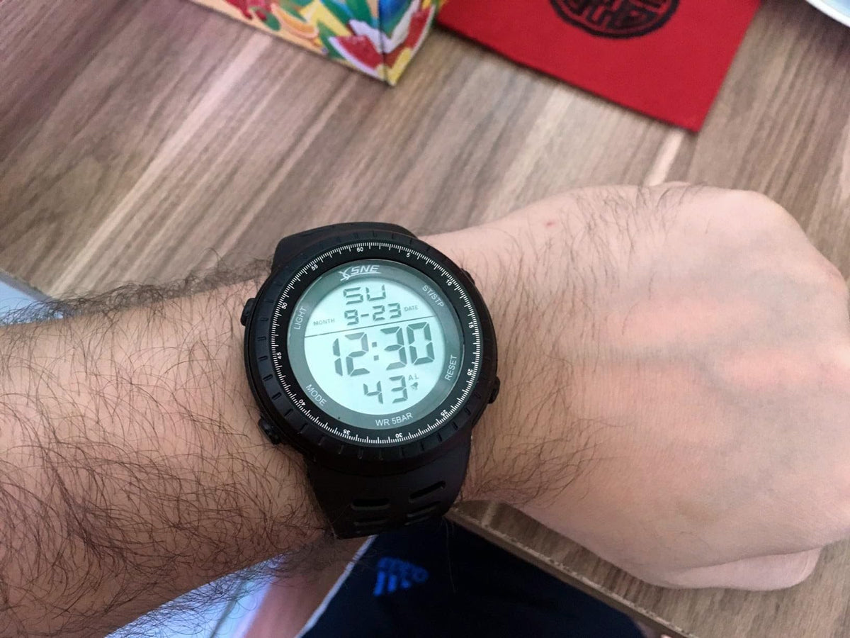 Mens Digital Watch Sports Military Watches Waterproof Outdoor Chronograph Wrist Watches for Men with LED Back Ligh/Alarm/Date Simple Watch 1167