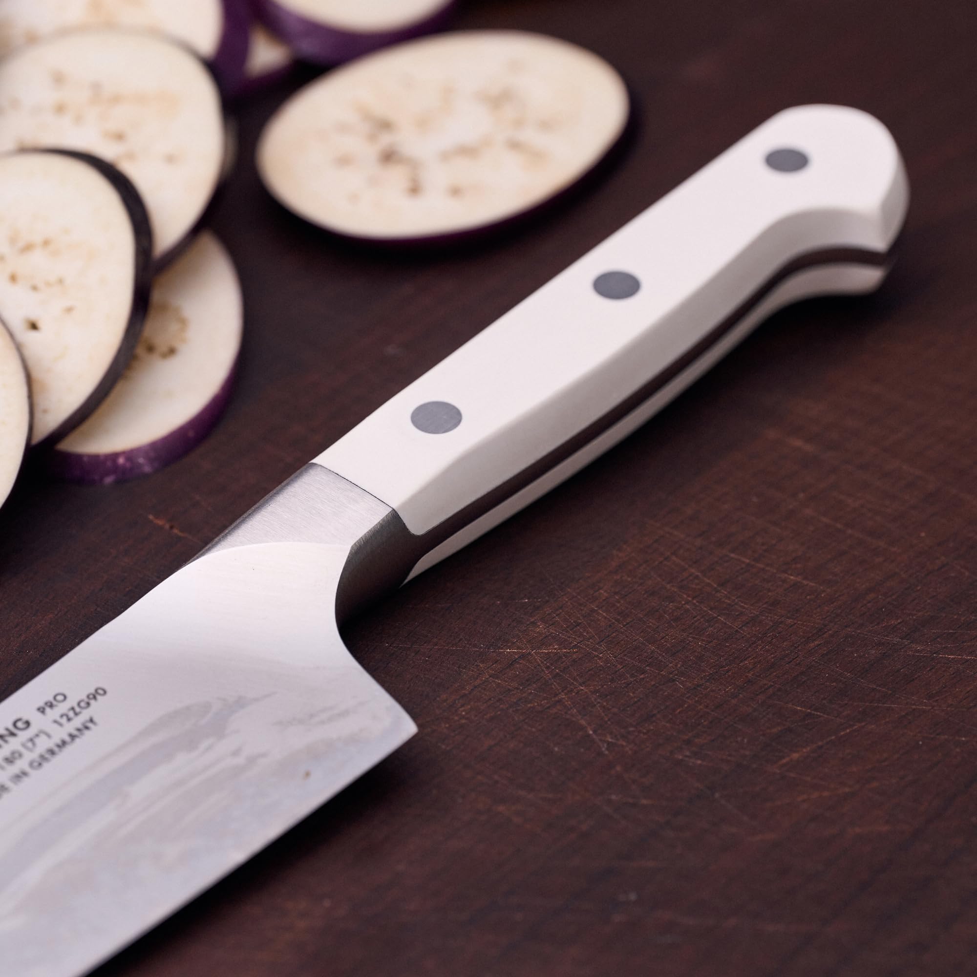 ZWILLING Pro Le Blanc 7-inch Chef's Knife