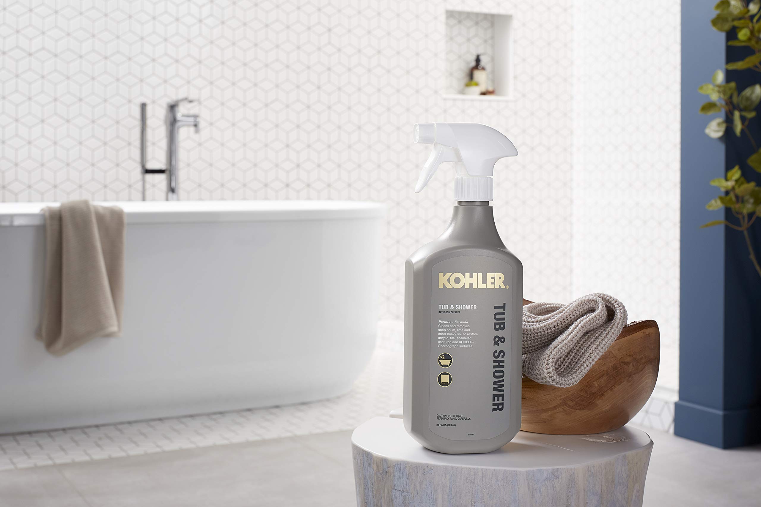 Kohler K-EC23732-NA Tub and Shower Cleaner, Bathroom Cleaner, 28 FL Oz
