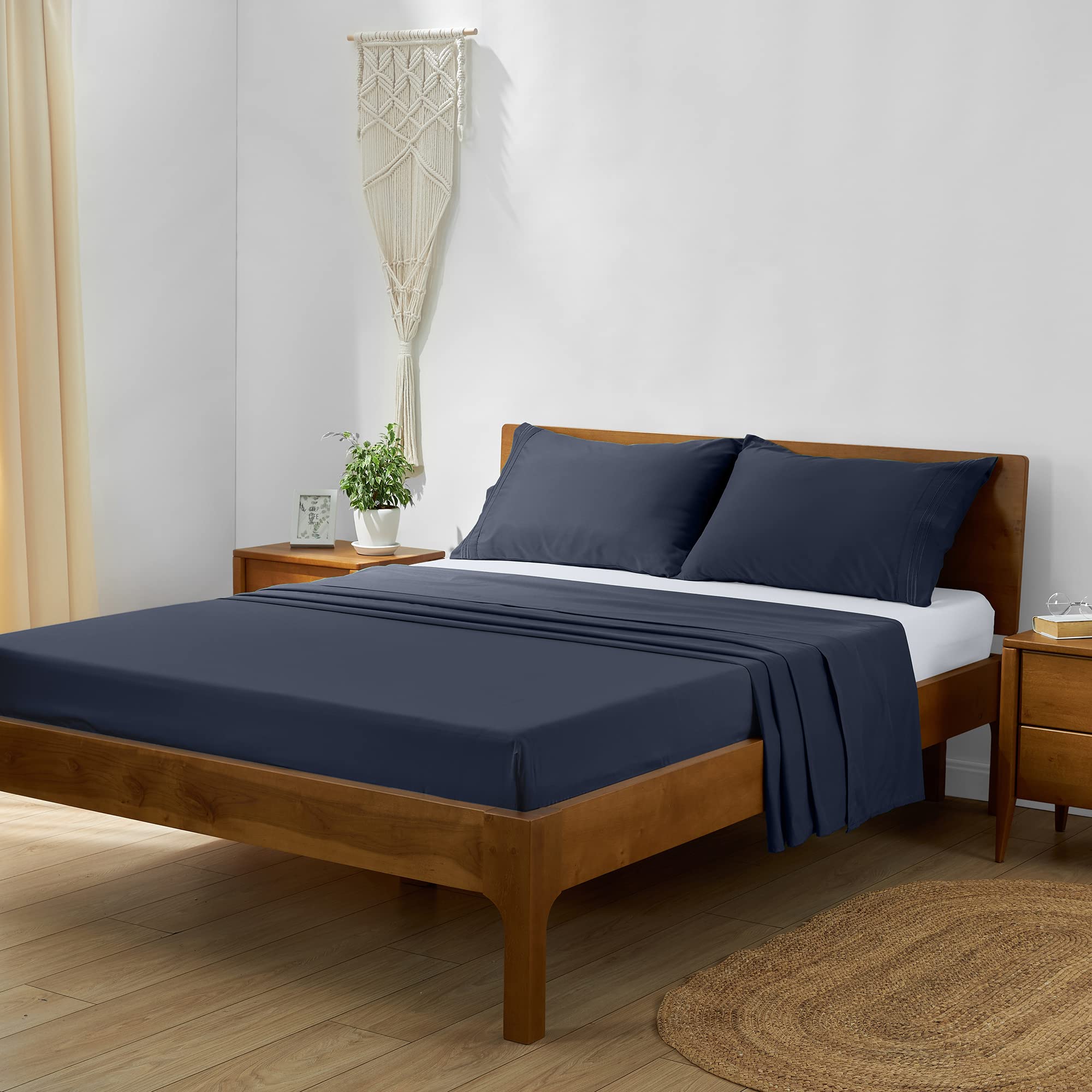 Mellanni Queen Bed Sheet Set Colorful Bundle&Save - Hotel Luxury Bedding - Bundle Includes: White Queen Fitted Sheet, Royal Blue Queen Flat Sheet and Royal Blue Standard 2 Pillowcases