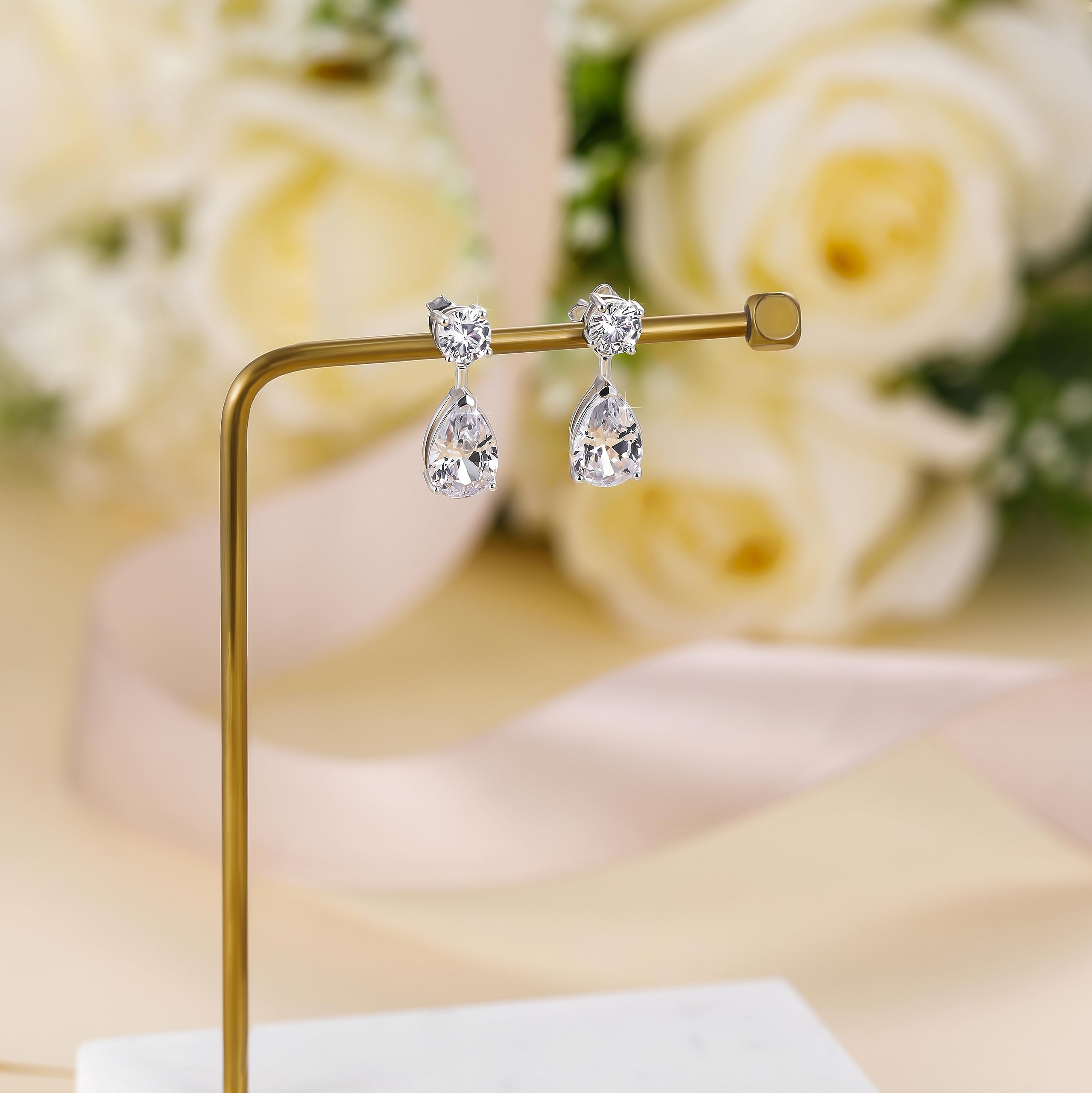 EAMTI Teardrop Bridal Earrings for Women Cubic Zirconia Dangle Crystal Wedding Earrings 925 Sterling Silver Post Pear Cut Dangle Earring for Bride Bridesmaid