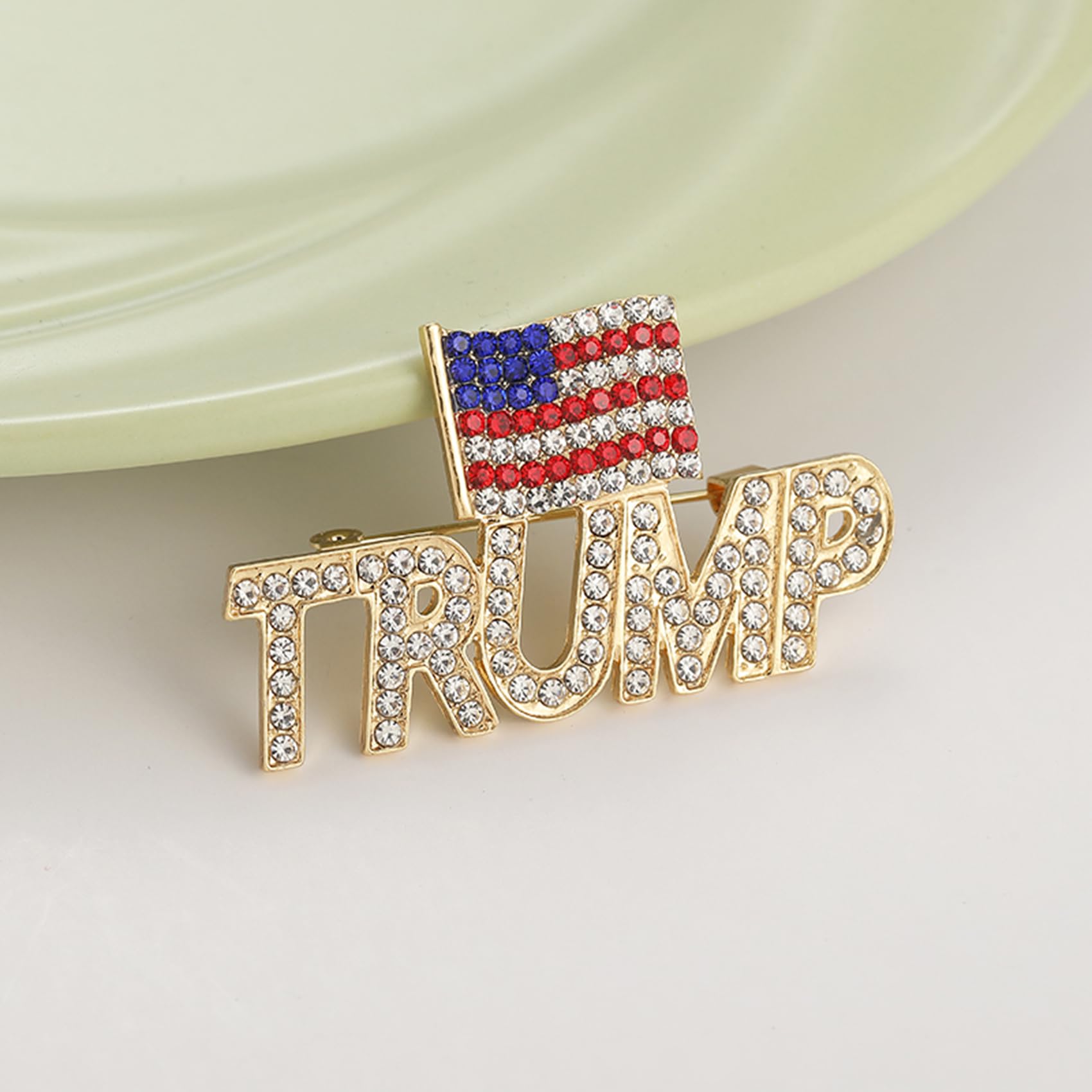 Crystal Trump Brooch with The USA Flag Word Brooch Pin Souvenir for United States of 2024 Presidential Election