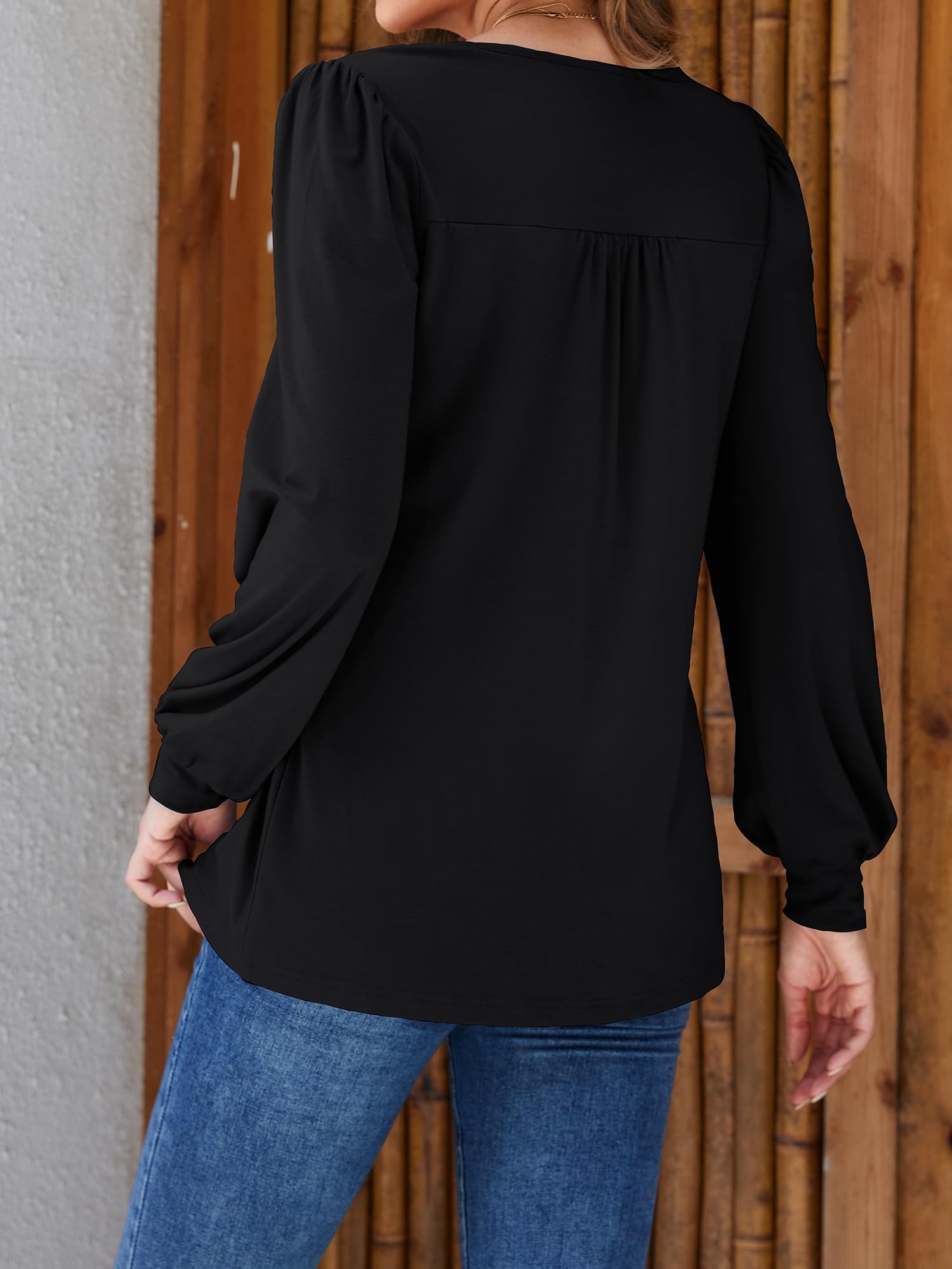 Long Sleeve Shirts for Women Fall Fashion 2025 Womens Tunic Tops Pleated Crew Neck Puff Sleeve Blouses Dressy Casual (Black,L)