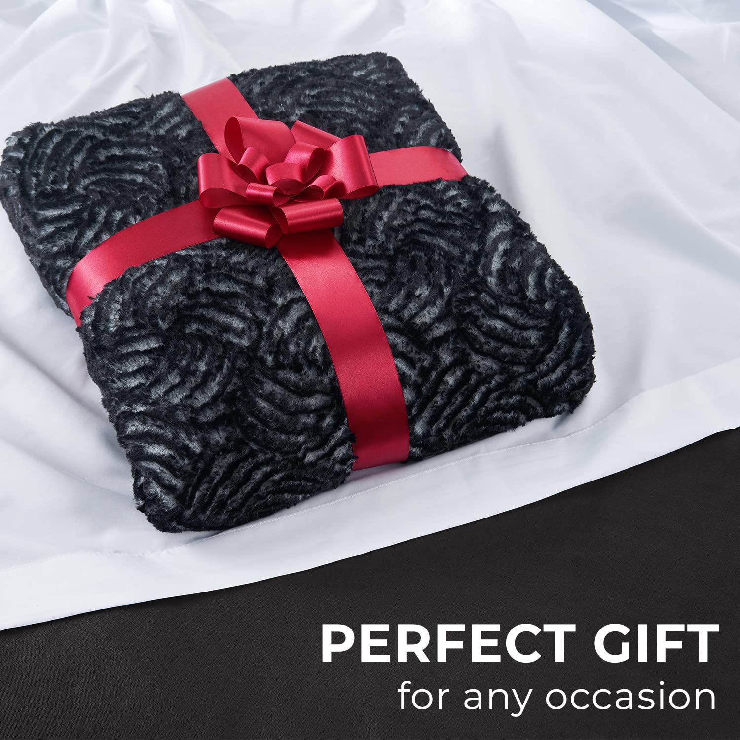 Mellanni Fluffy Duvet Cover Set - Cozy Faux Fur Bedding - Warm and Fuzzy Bed Set for Winter - Ultra-Soft Duvet for Cold Nights (King, Black)