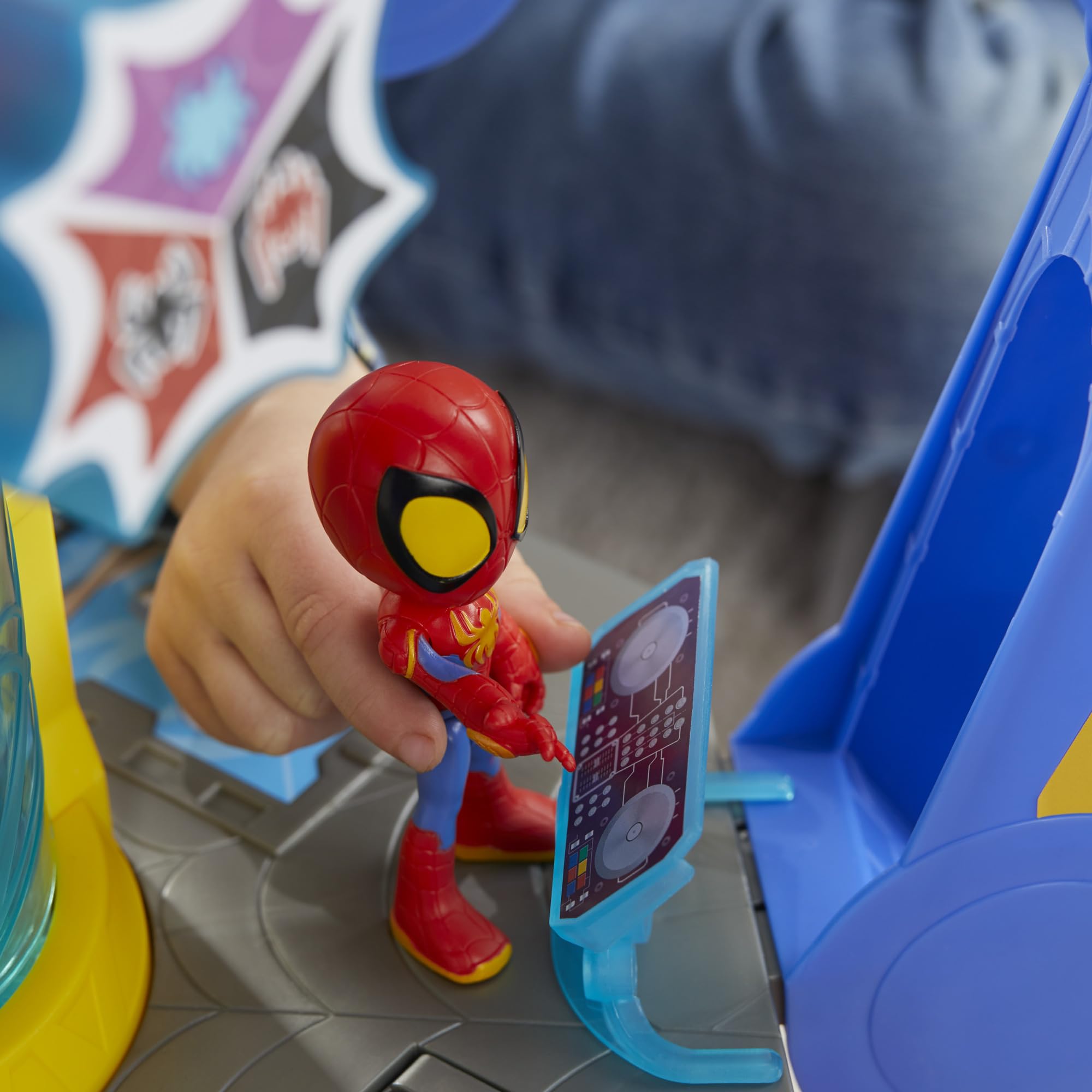Spidey and His Amazing Friends Web-Spinners Web-Quarters, Kids Playset with Action Figure, Vehicle, and Accessories, Marvel Super Hero Toys, Ages 3 and Up