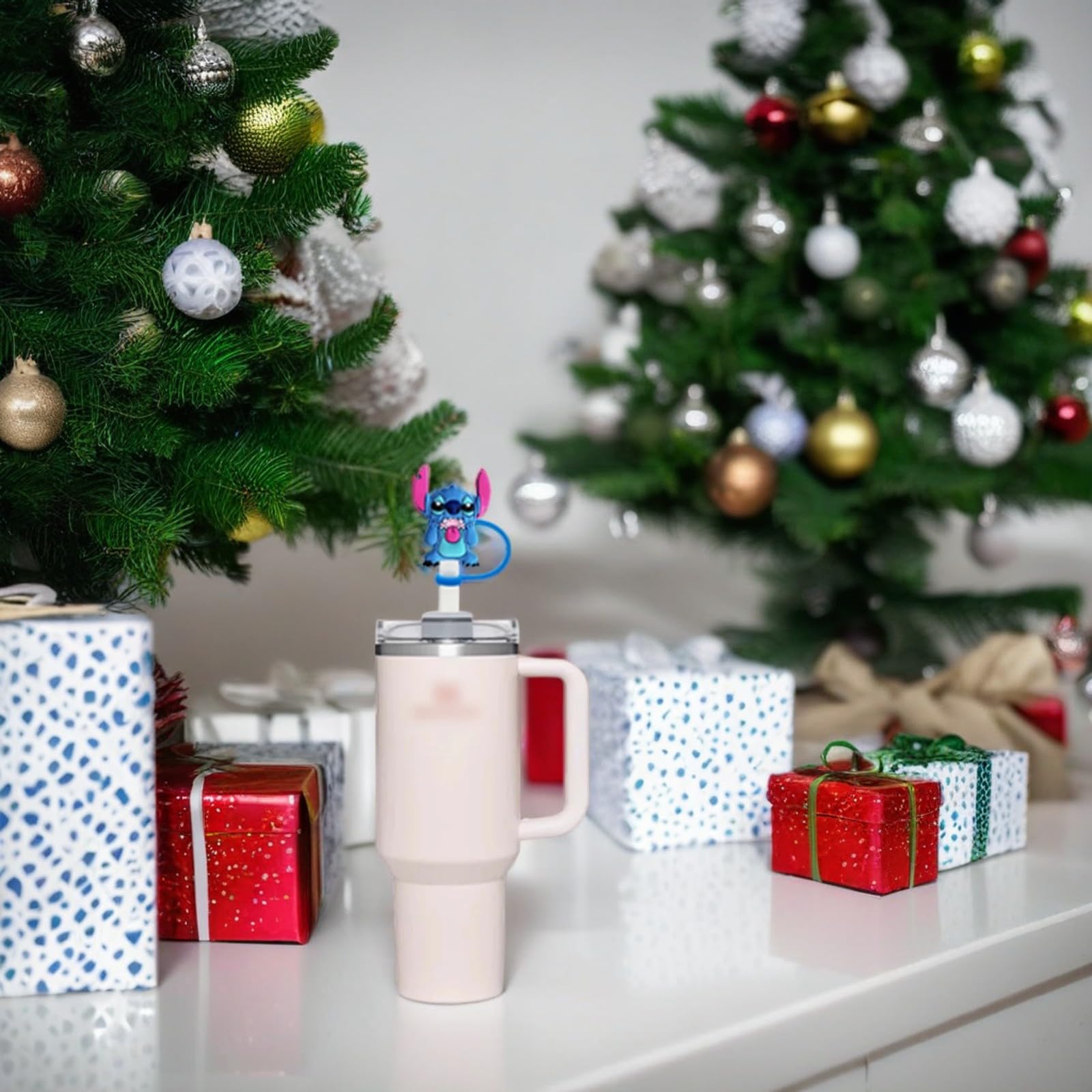 YKIAMGH 5 Pack Silicone Straw Toppers for Stanley Cup 40 30 oz, Reusable Dust-Proof Straw Cover Cap, Straw Accessories for Water Tumbler