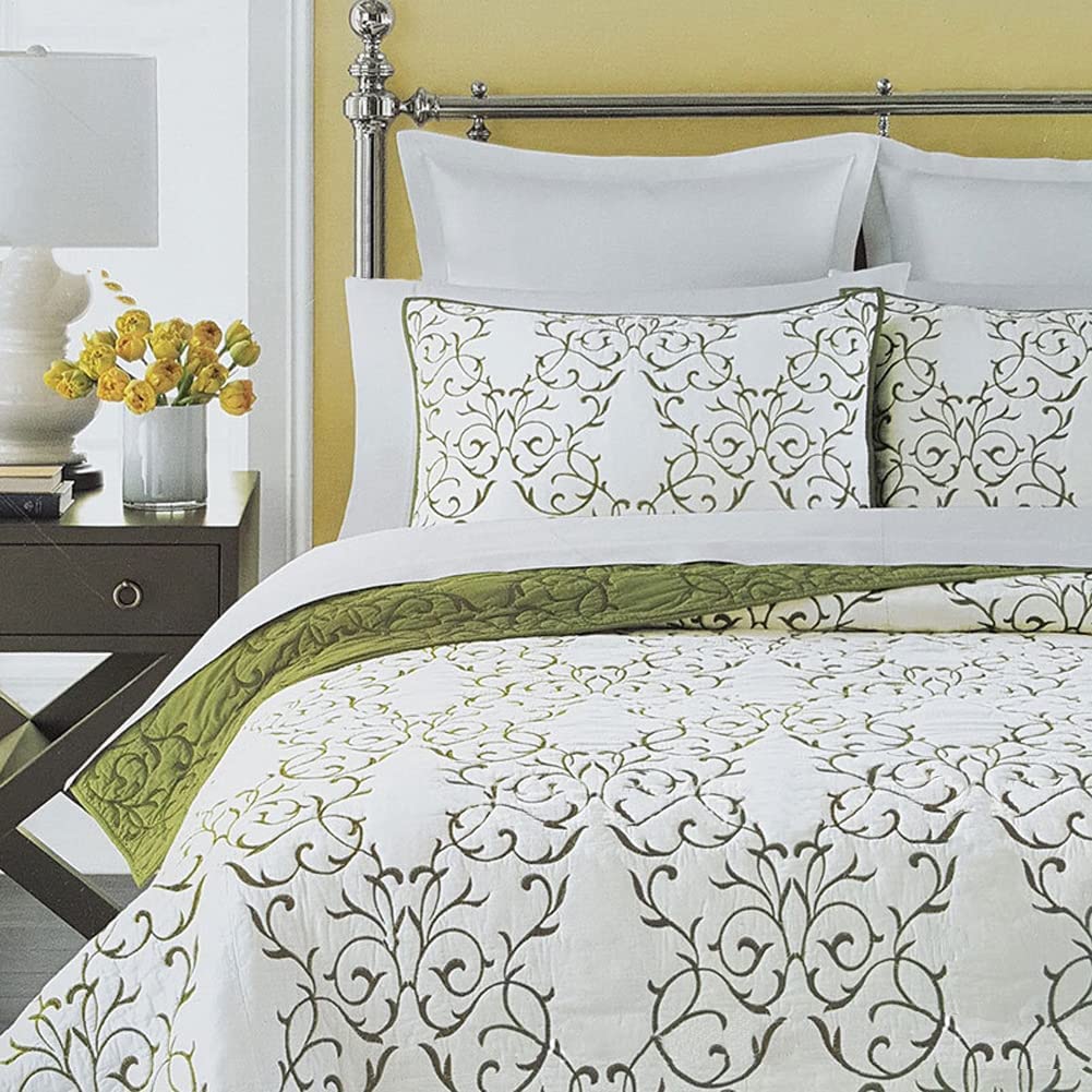 mixinni Reversible 3-Piece Green Embroidery Pattern Elegant Cotton Quilt Set with Embroidered Decorative Shams Soft Bedspread&Coverlet Set-King Size