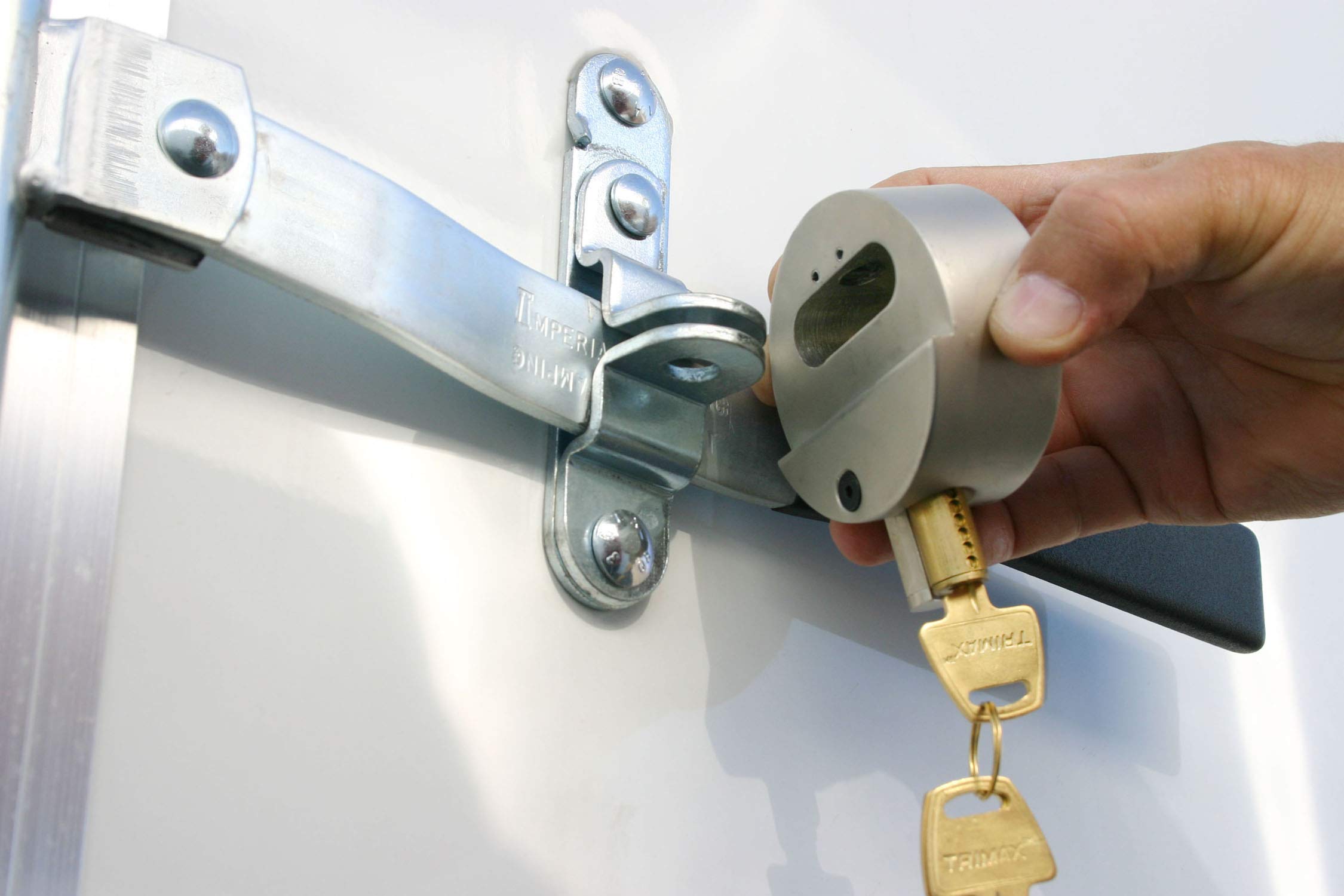 Trimax THP3XL Hockey-Puck Shackle Trailer Door Lock-3 Pack, Silver