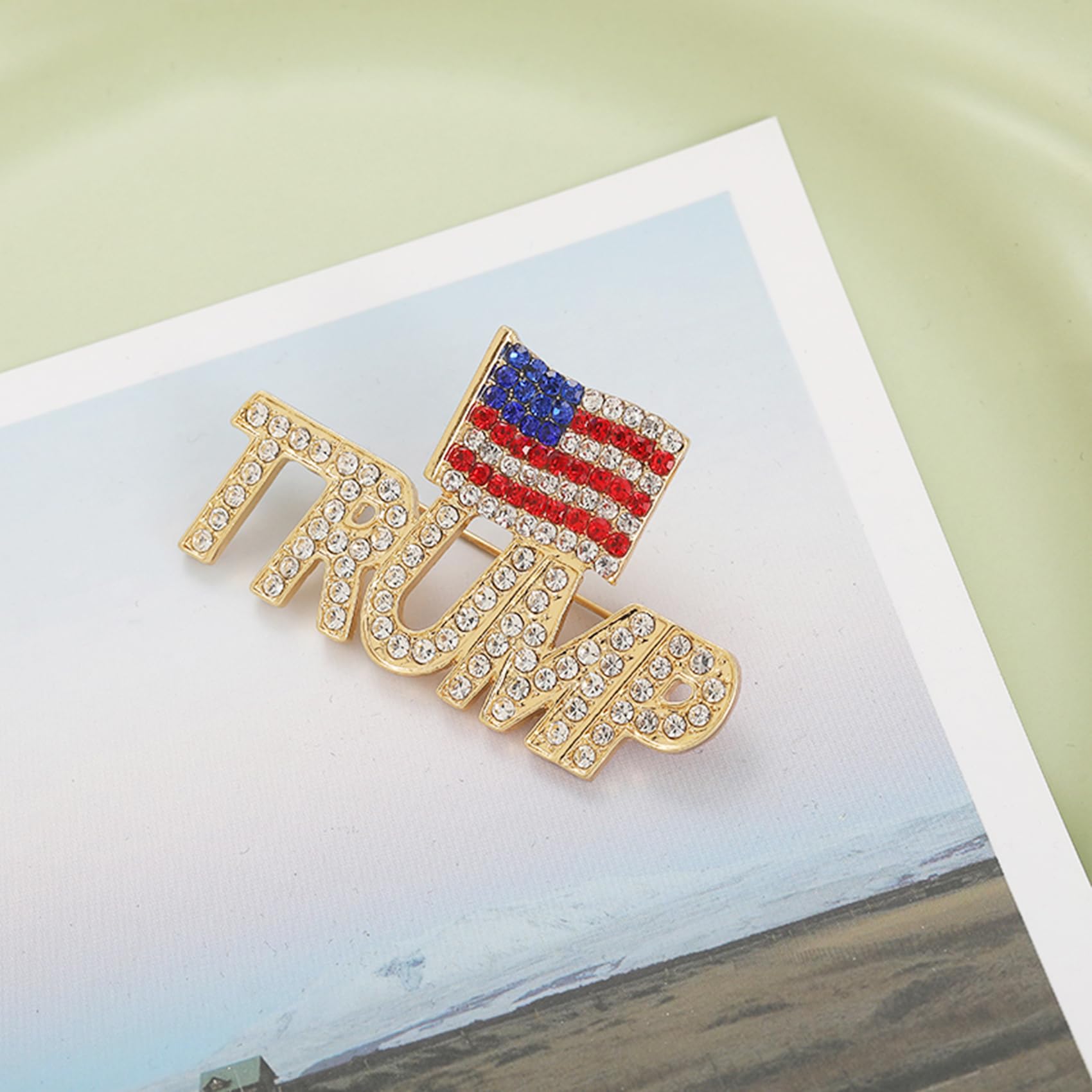 Crystal Trump Brooch with The USA Flag Word Brooch Pin Souvenir for United States of 2024 Presidential Election