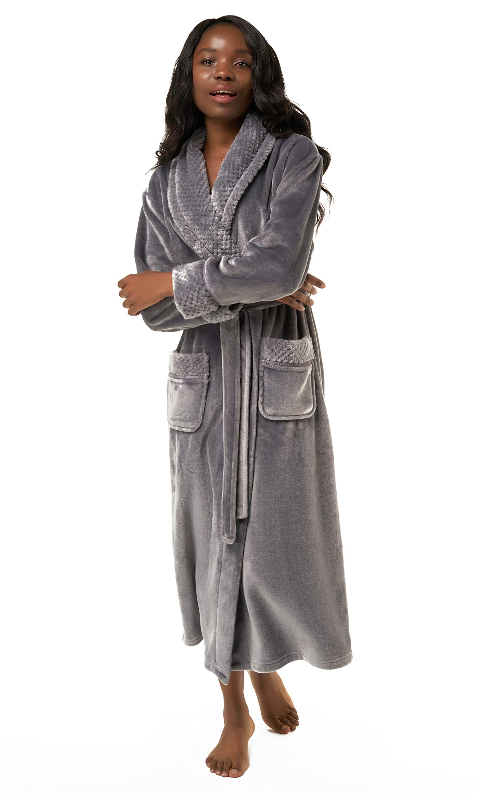 Turquaz Plush Robes For Women, Soft Warm Fleece Bathrobe for Women, Long Comfy Women's Robe