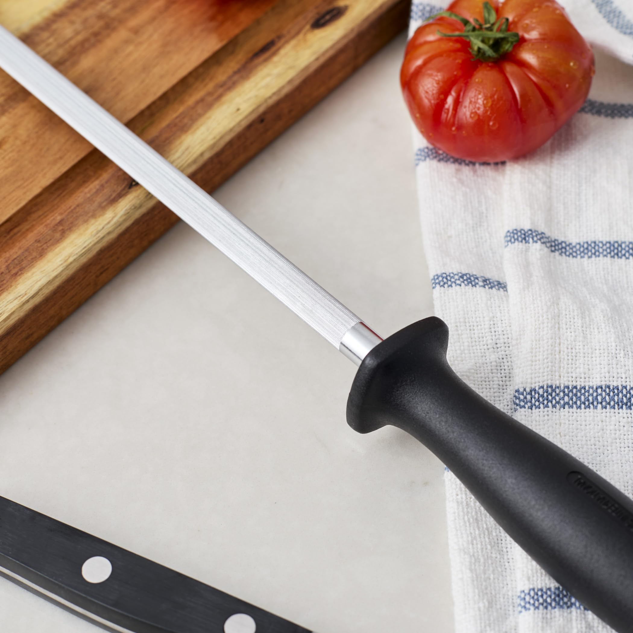 HENCKELS Sharpening Steel, 9-inch Fine Edge Honing Rod for Knife Sharpening and Blade Maintenance – Stainless Steel Knife Sharpener for Kitchen, BBQ Tools, Chef Knives & Outdoor Cooking