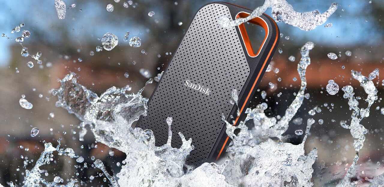 SANDISK 2TB Extreme PRO Portable SSD - Up to 2000MB/s - USB-C, USB 3.2 Gen 2x2, IP65 Water and Dust Resistance, Updated Firmware - External Solid State Drive - SDSSDE81-2T00-G25