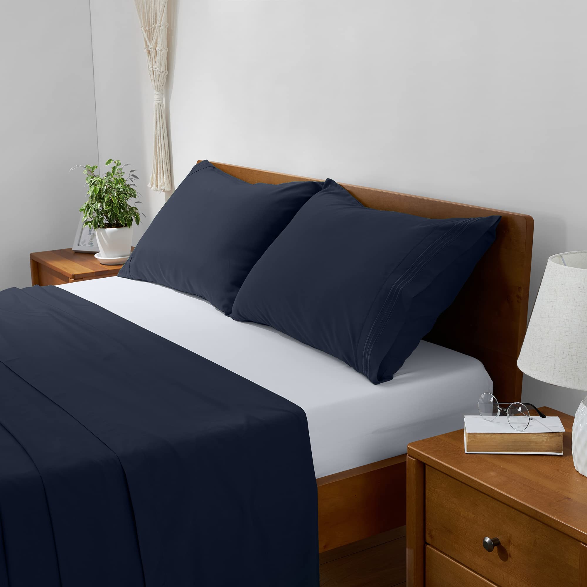 Mellanni Queen Bed Sheet Set Colorful Bundle&Save - Hotel Luxury Bedding - Bundle Includes: White Queen Fitted Sheet, Royal Blue Queen Flat Sheet and Royal Blue Standard 2 Pillowcases