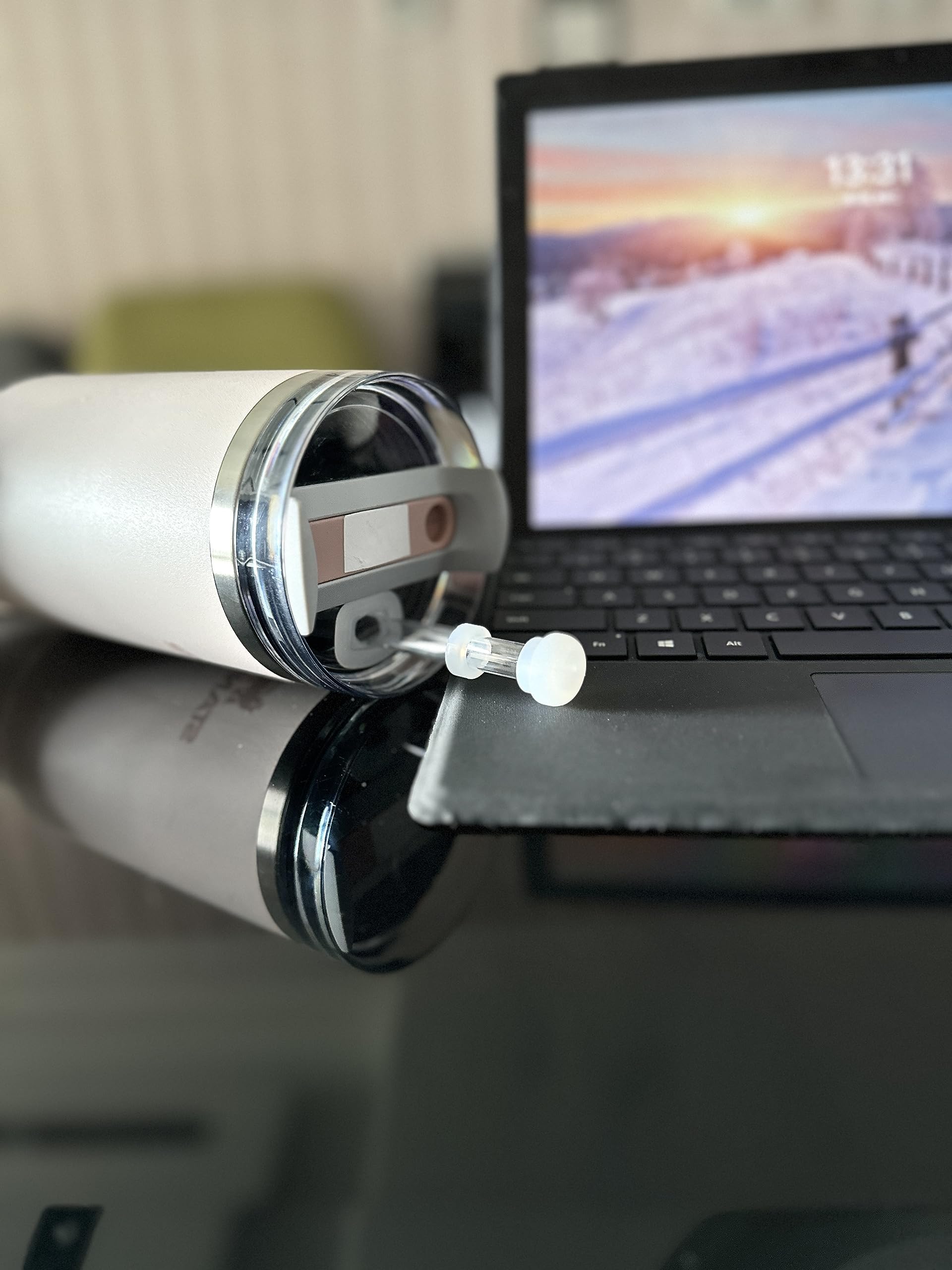 5-Pack Stitch Straw Toppers and 6-Pack Leak-Proof Stoppers