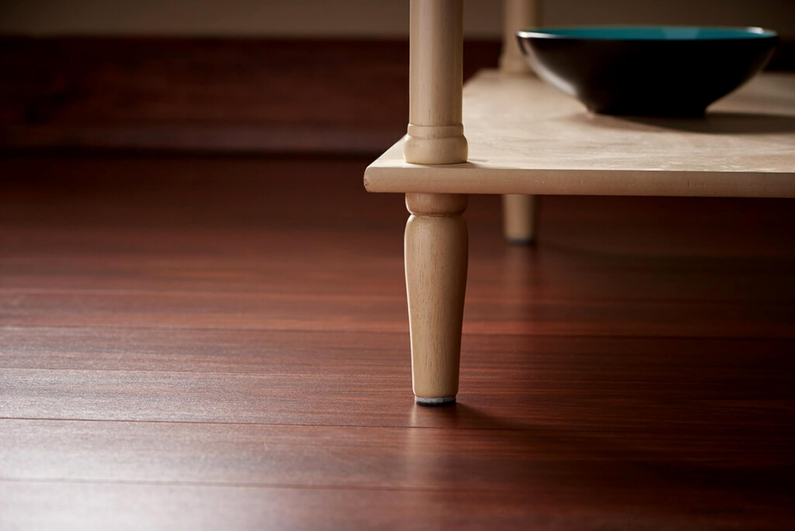 Scotch Felt Pads 32 PCS Brown, Felt Furniture Pads for Protecting Hardwood Floors, 1" Round, Easy-to-Apply, Self-Stick Design, Reliable Protection from Nicks, dents and Scratches (SP822-NA)