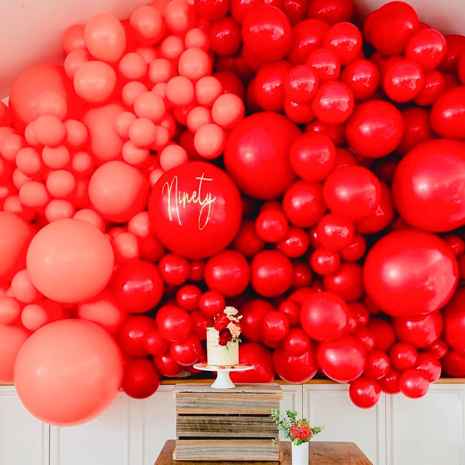 PartyWoo Red Balloons 100 pcs Different Sizes of 18 12 10 5 Inch Red Balloon Arch Kit Garland for Birthday Graduation Bachelorette Citizenship Anniversary Cherry Casino Theme Party Decorations Red-Y57