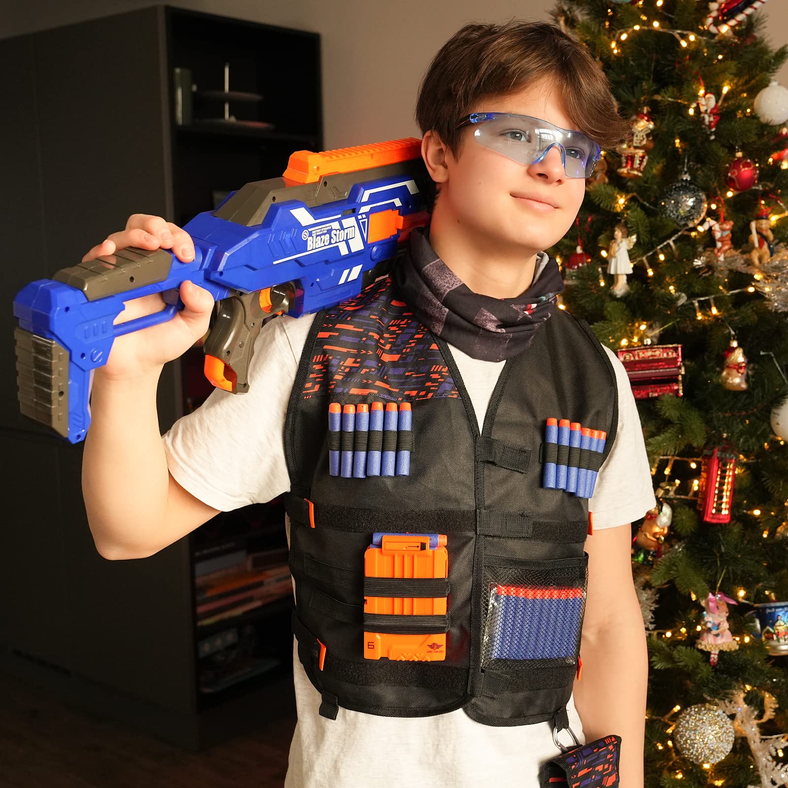 UWANTME Kids Tactical Vest Kit for Nerf Guns Elite Series with Refill Darts,Tactical Mask Wrist Band,Protective Glasses,Toys for 7 8 9 10 12 Year Old