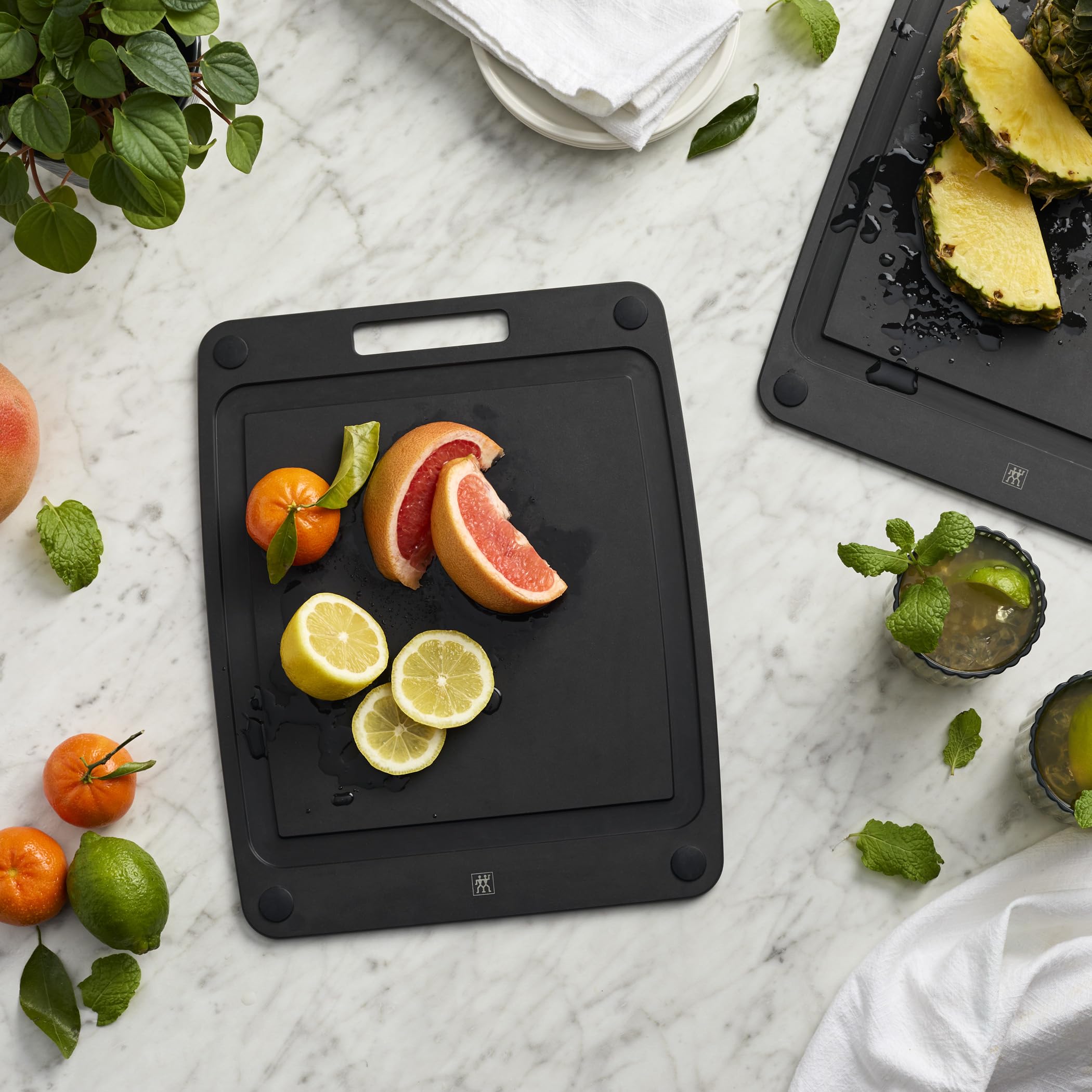 ZWILLING Plant Fiber 14-in x 11.25-in Non-Slip Cutting Board - Slate