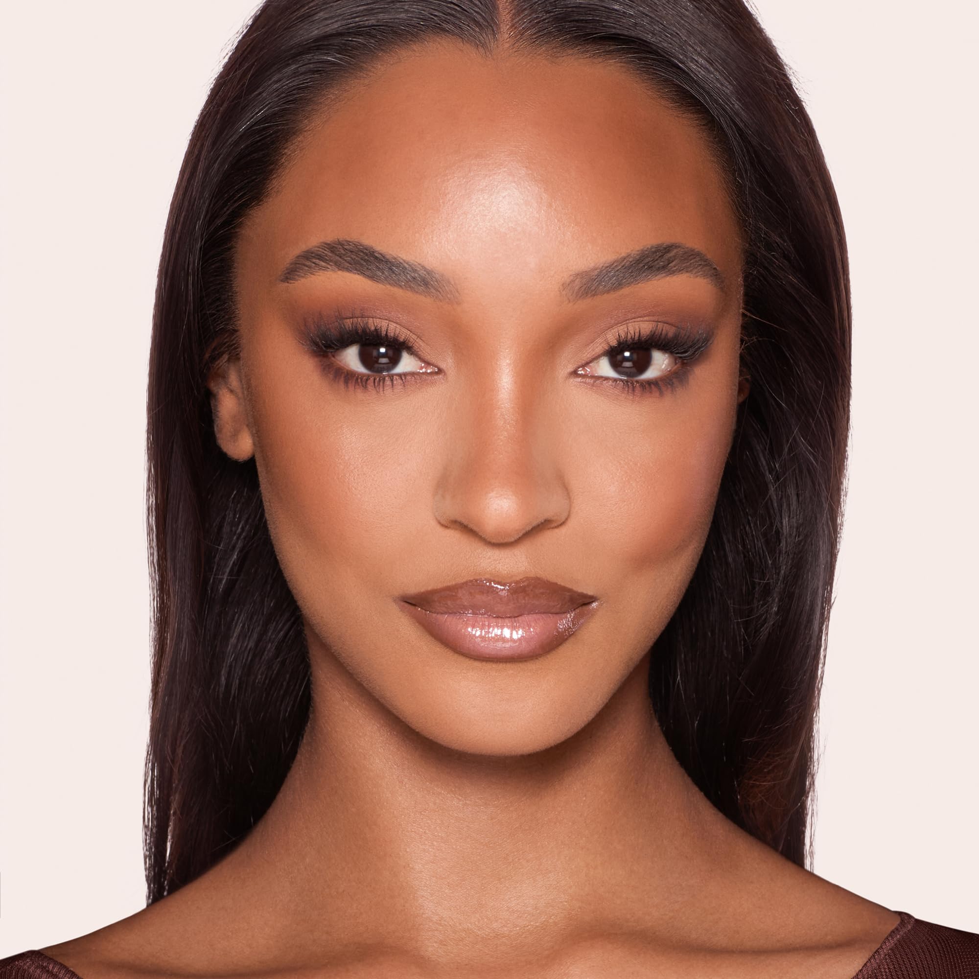 Charlotte Tilbury Super Nudes Easy Eye Eyeshadow Palette - Nude Matte Eyeshadow Palette with 6 Easy-to-Wear Shades for Effortless 90s Supermodel Smokey Eyes