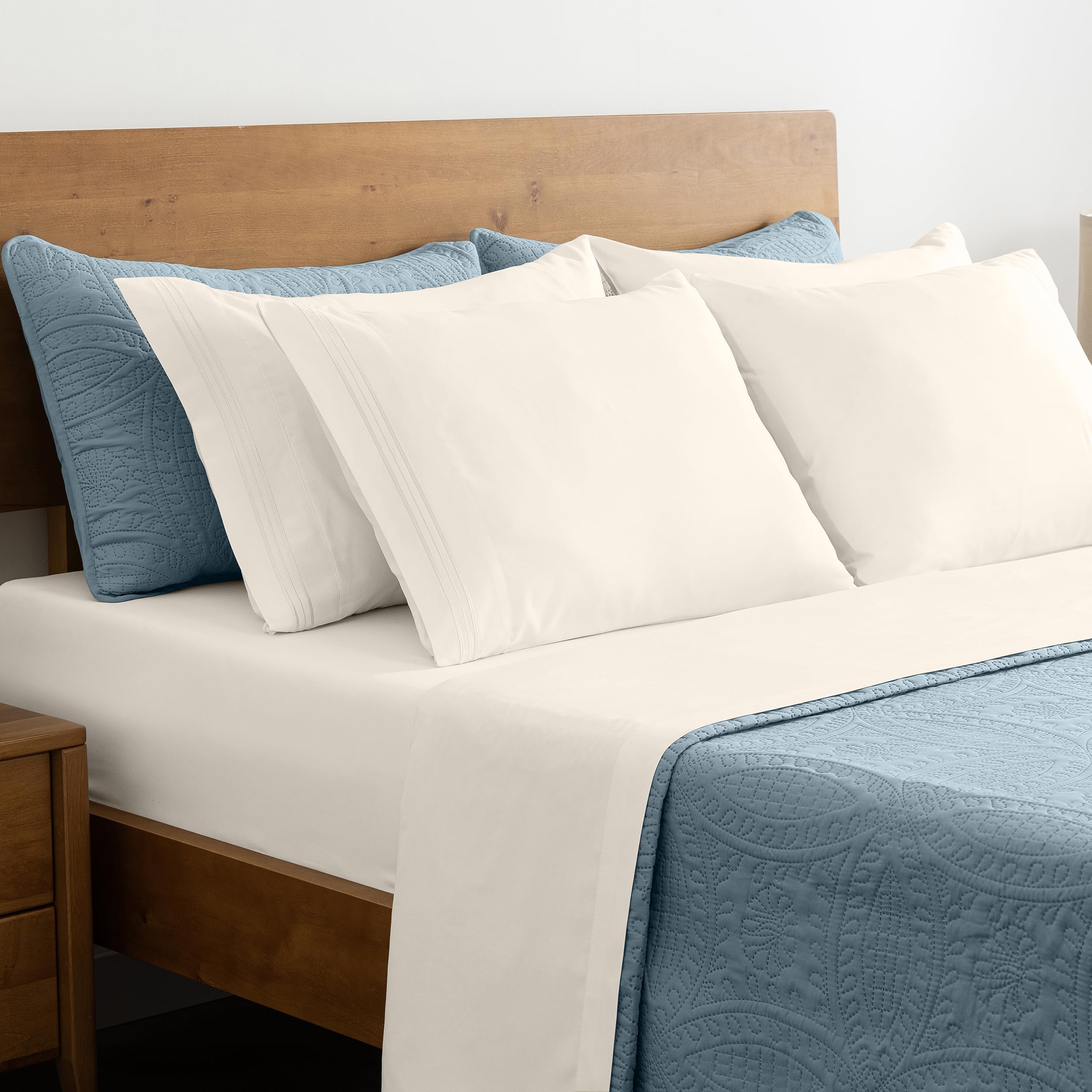 Mellanni Bedspread Coverlet Set + 6PC Sheets Set Bundle&Save - Iconic Collection Bedding - Bundle Includes: 3 Piece Oversized Quilt Set and 6 Piece Bed Sheet Set (King, Spa Blue/Ivory)