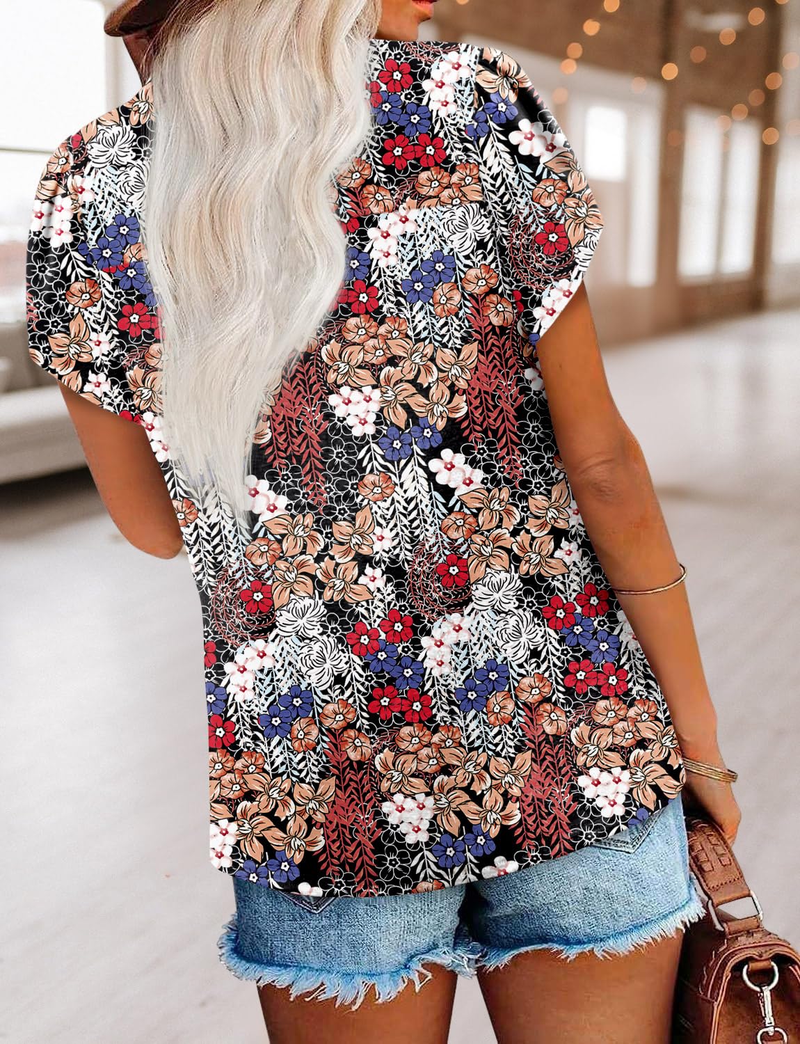 BETTE BOUTIK Tunic Tops Womens Summer Plus Size Casual Shirts Short Sleeve Trendy Loose Flowy Dressy Blouses V Neck Floral Cute T-Shirts Black Floral 1X