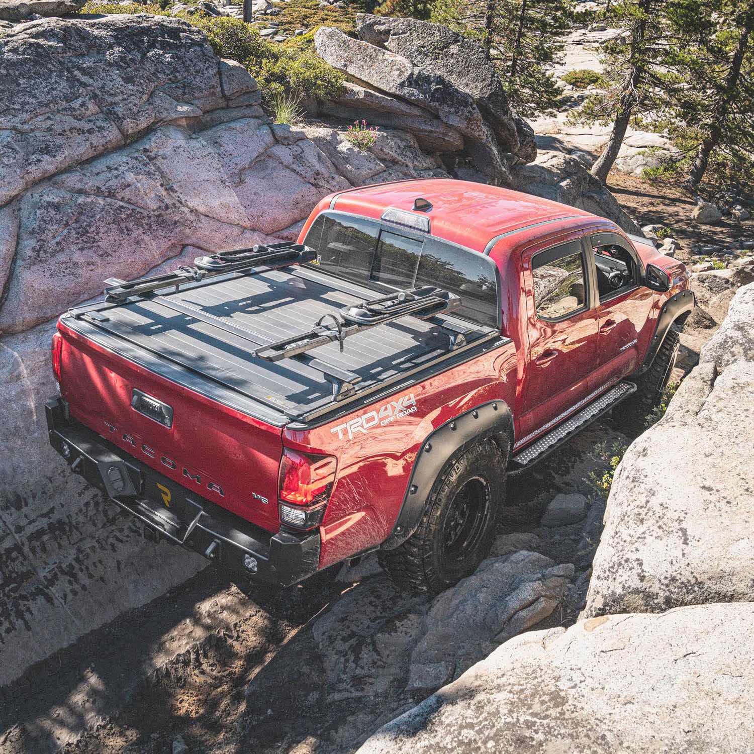 RealTruck Retrax RetraxPRO XR Retractable Truck Bed Tonneau Cover | T-80232 | Fits 2009 - 2018 Dodge Ram 1500, 2010-21 2500/3500 6' 4" Bed (76.3")