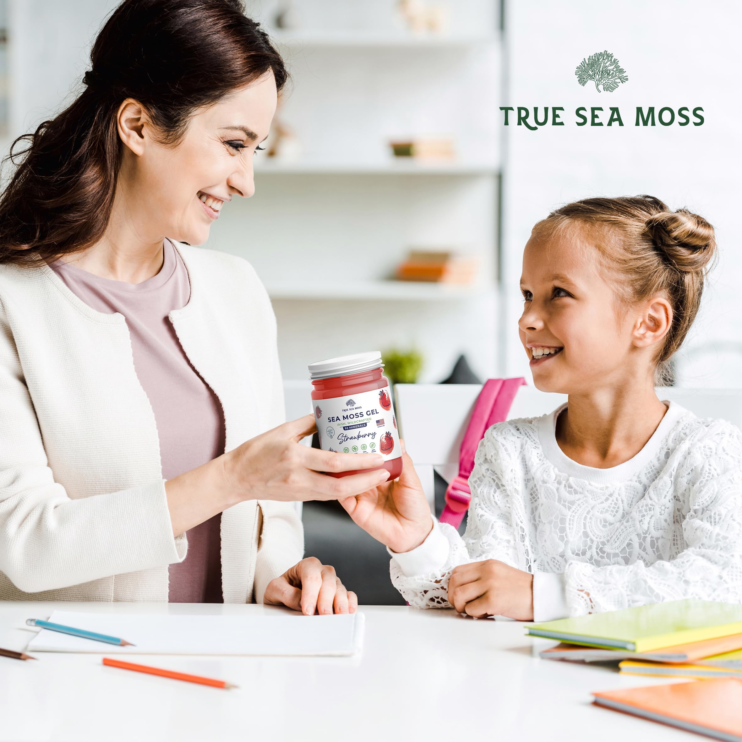 Strawberry Sea Moss Gel with Greens Superfood Powder