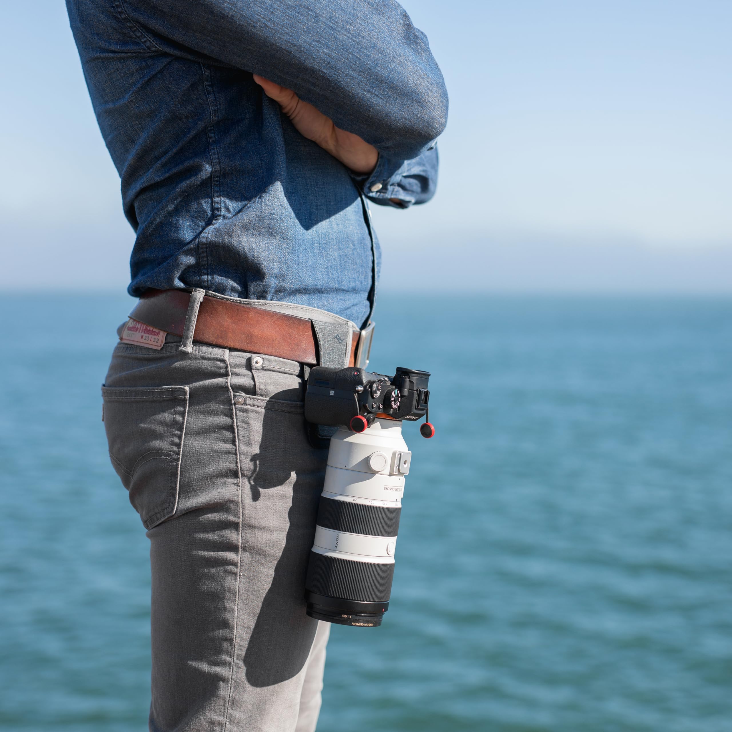 Peak Design Pro Pad V2, Charcoal, Enhanced Comfort and Stability for Capture Camera Clip, Holds DSLR, Compact and Point and Shoot Bodies, Attaches to Backpack Straps and Belts, Weatherproof EVA Foam