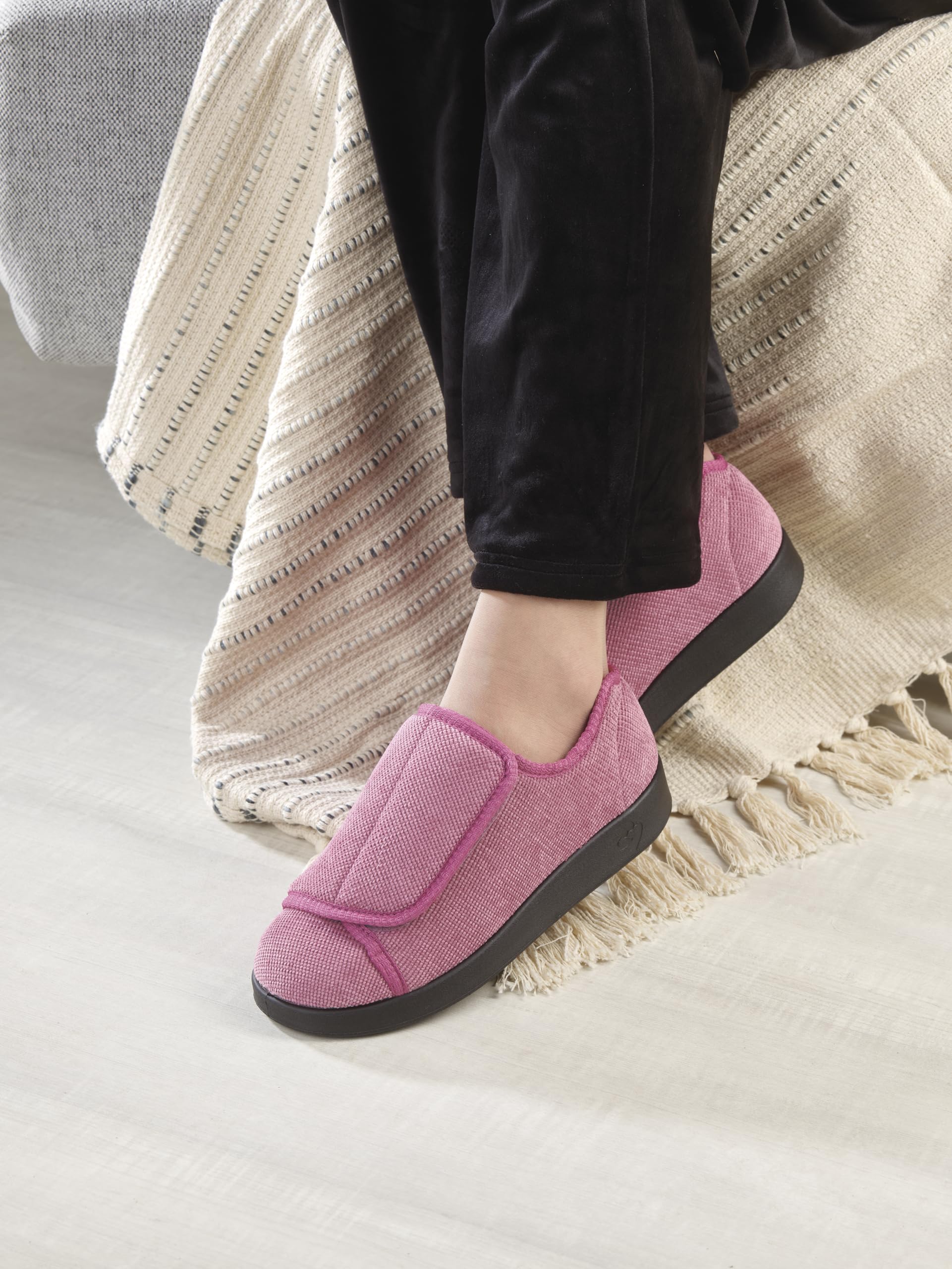 Silvert's Adaptive Clothing & Footwear Women’s Double-Extra Wide Easy Closure Slipper for Seniors - Black/Black 10