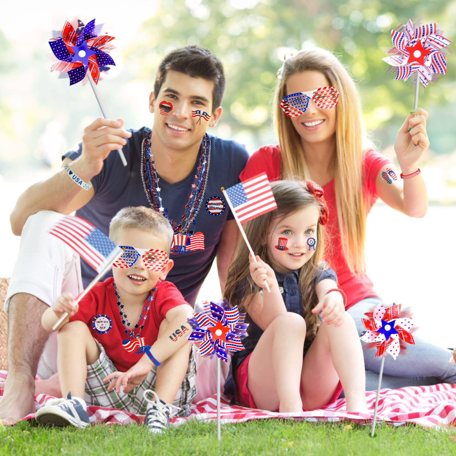 4th of July Accessories, 138Pcs Patriotic Party Favors Supplies Set Fourth of July Decorations Independence Day Celebrations Memorial Day Decor Classroom Prizes for kids