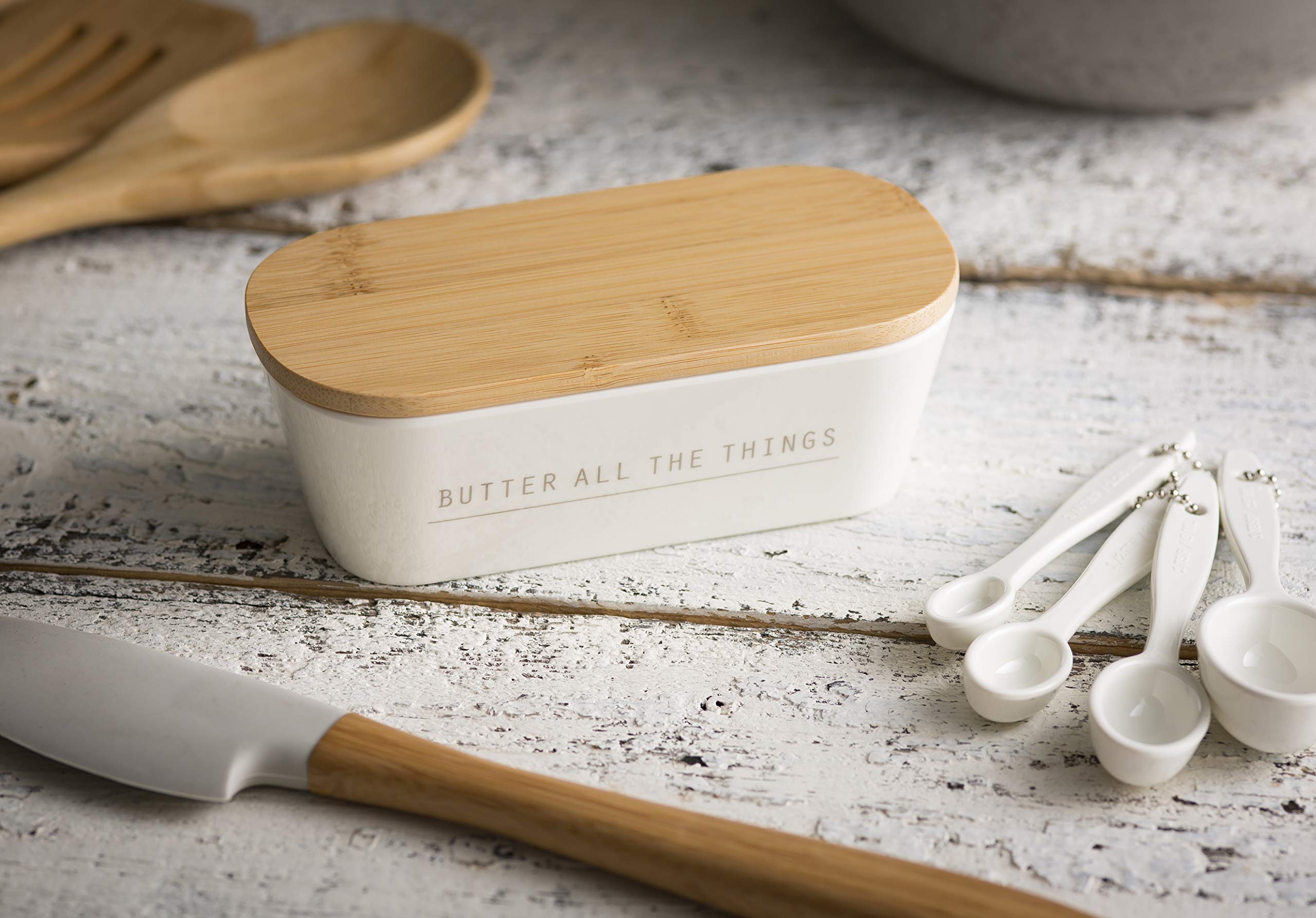 Tablecraft Butter Dish with Lid, 7.75 x 3.25 x 2.5, Melamine