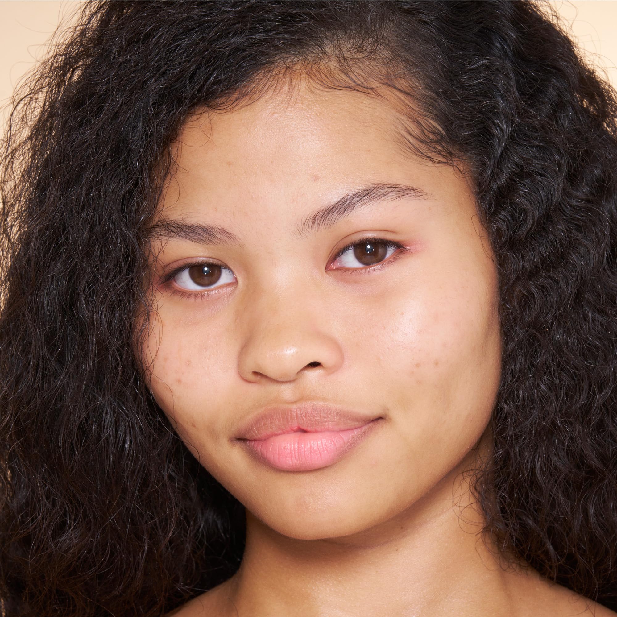 Charlotte Tilbury Beautiful Skin Blush for Cheeks & Lips - Multi-Use Cream Makeup for a Dewy, Sun-Kissed Glow - Infused with Moisturizing Vitamin E - Sun-Blushed Glow