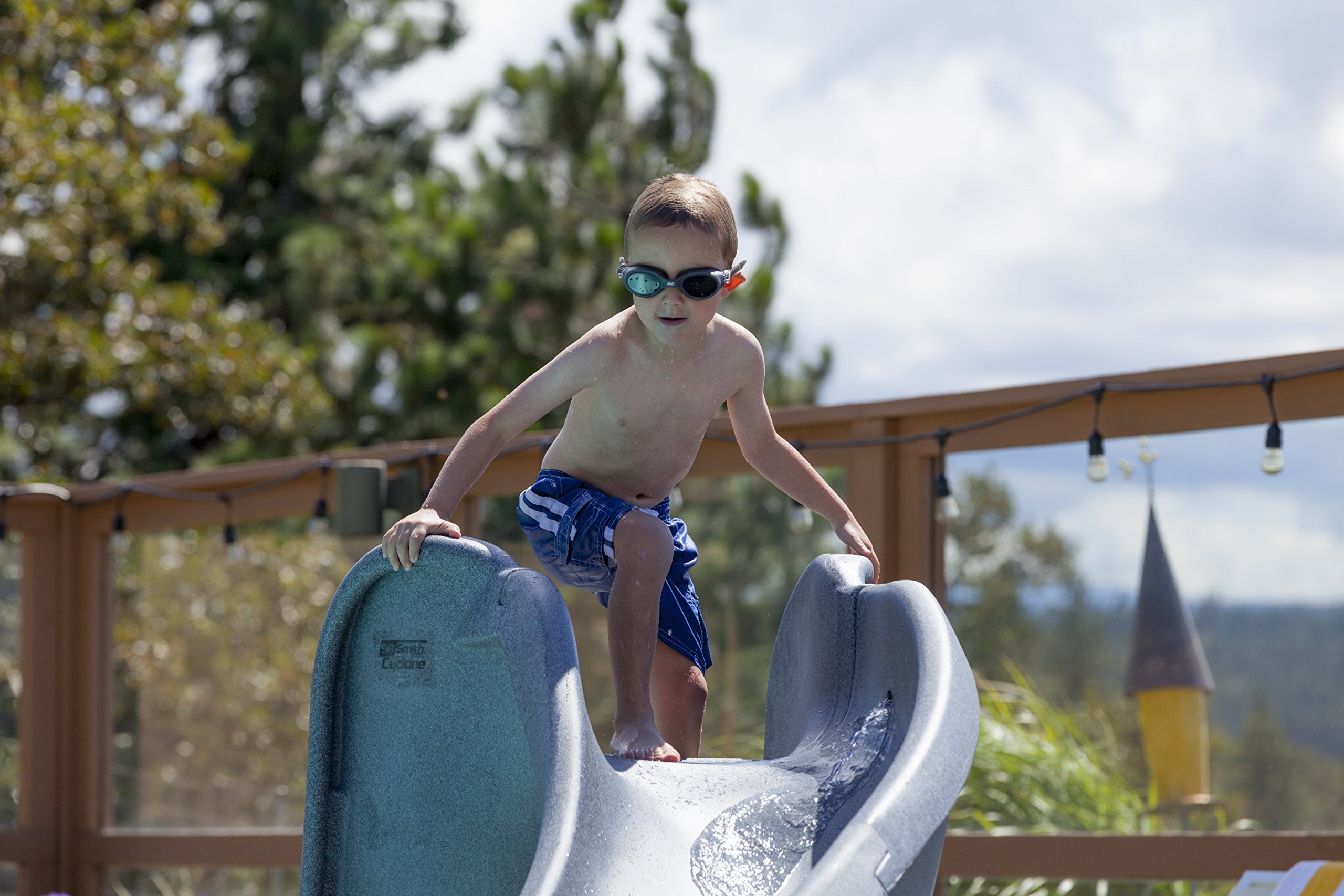 S.R. Smith 698-209-58124 Cyclone Right Curve Pool Slide, Gray Granite