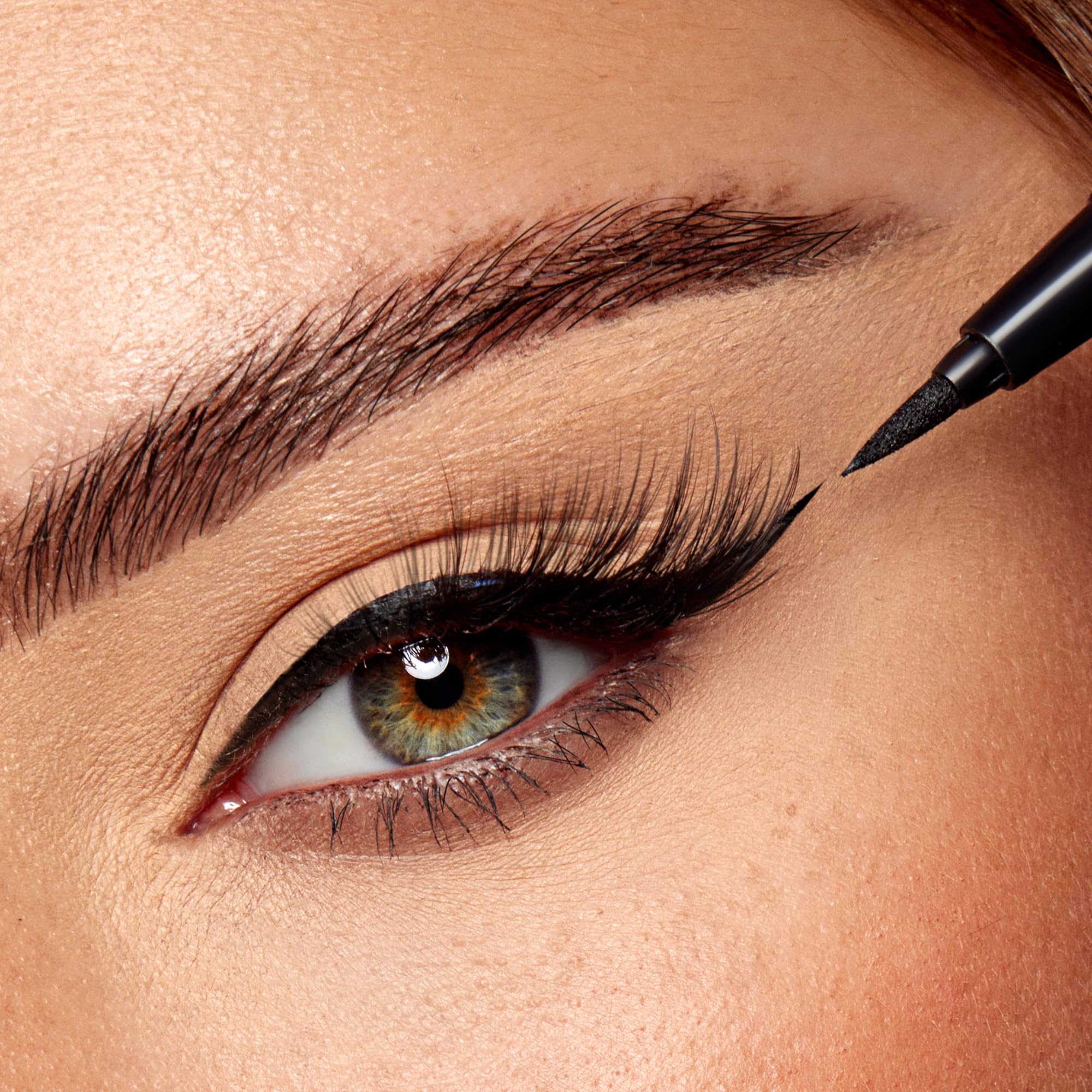 K7L Liquid Black Eyeliner with Felt Tip - Waterproof, long-lasting, anti-smudge, smear-resistant