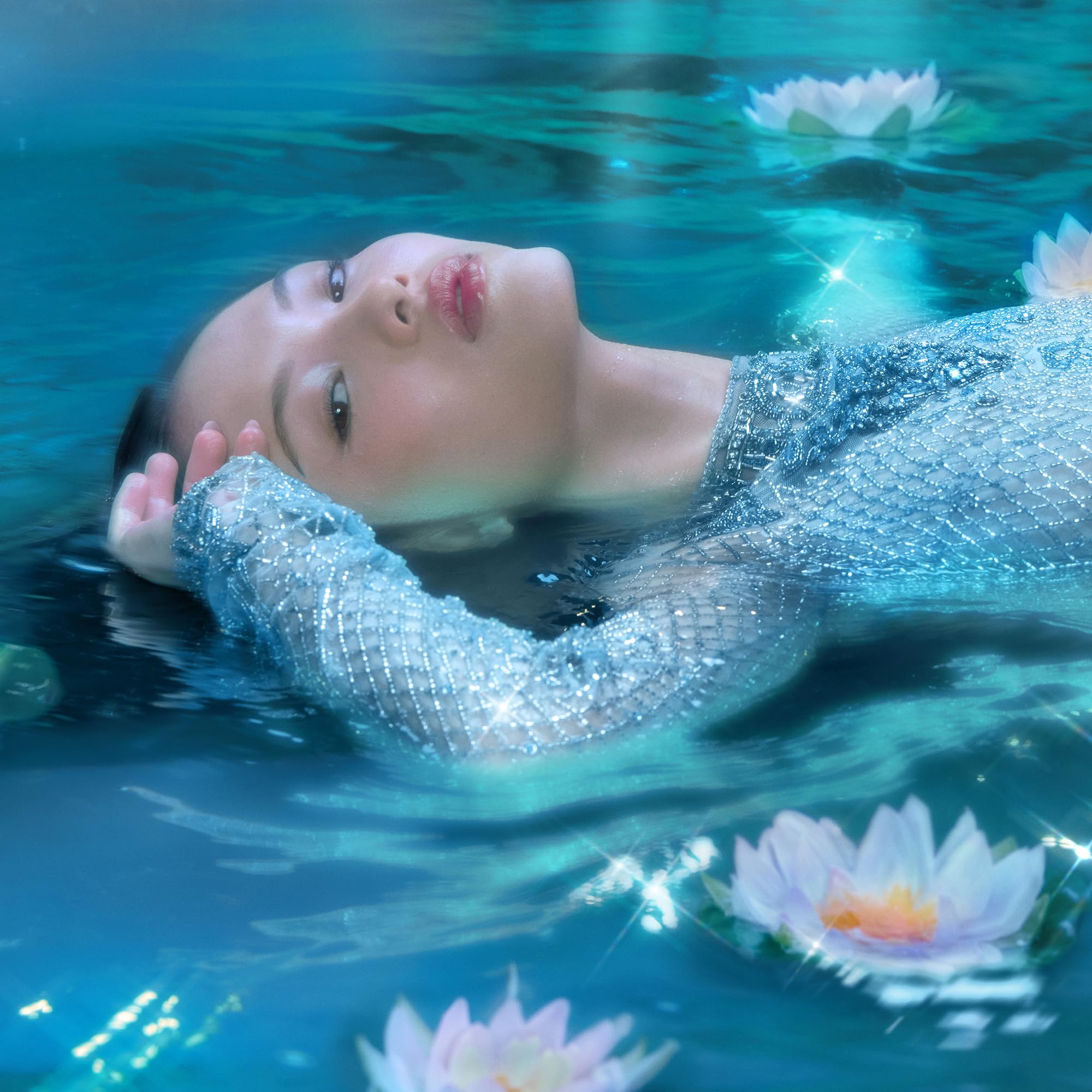 Charlotte Tilbury Calm Bliss Eau De Parfum - Emotion-Boosting Floral Perfume Enriched with Naturally-Derived Oils - Long-Lasting Scent with Notes of Neroli Oil, Watery Accord & Lavandin Oil (10ml)